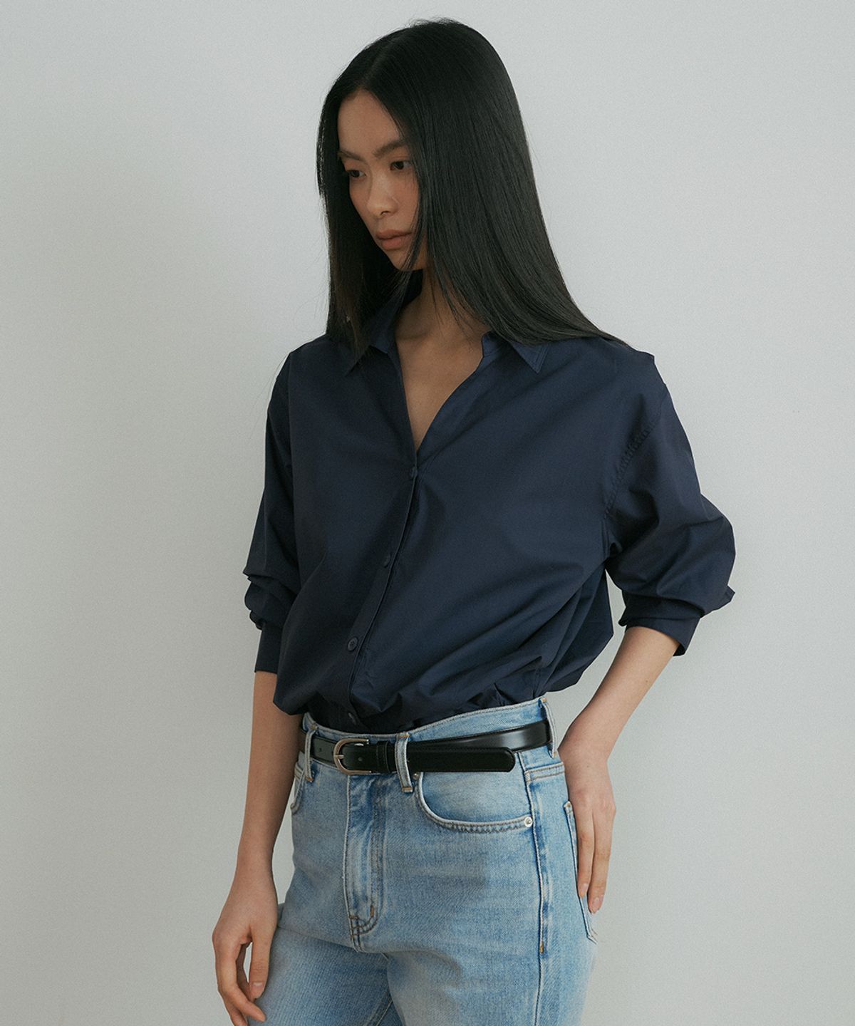 링서울(LINGSEOUL) v-neck cotton shirt-navy