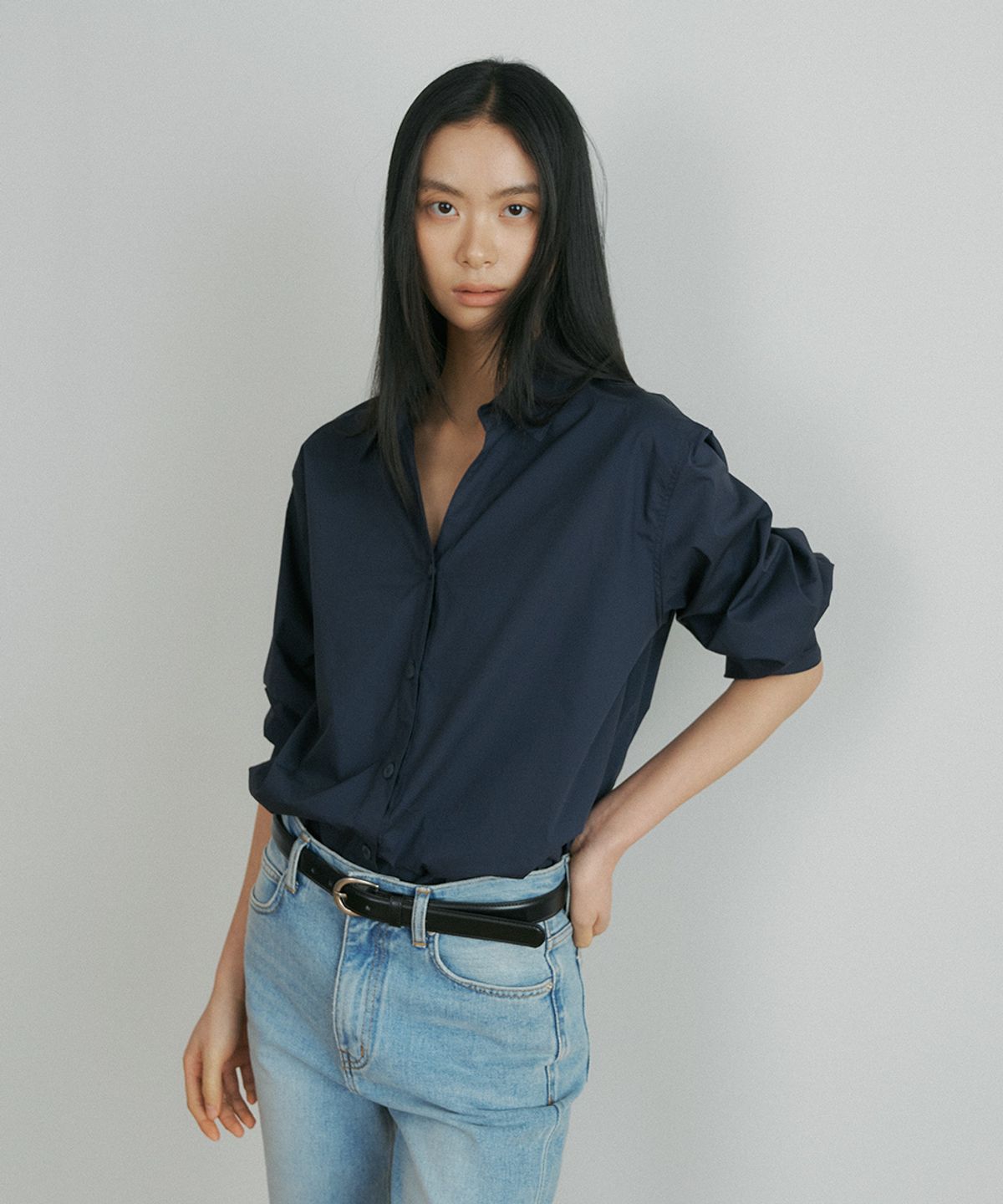 링서울(LINGSEOUL) v-neck cotton shirt-navy