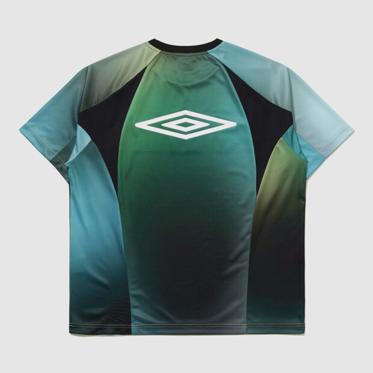 엄브로(UMBRO) 올라운드 기능성 반팔 게임 셔츠 그린 UR121SRS39