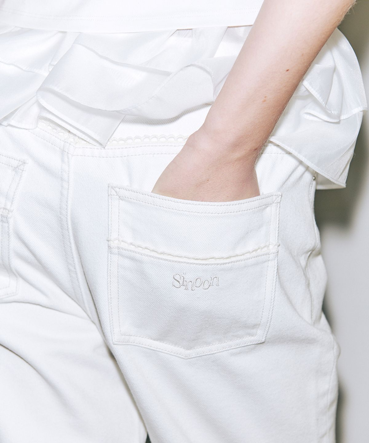 시눈(SINOON) Lace Straight Denim (White)