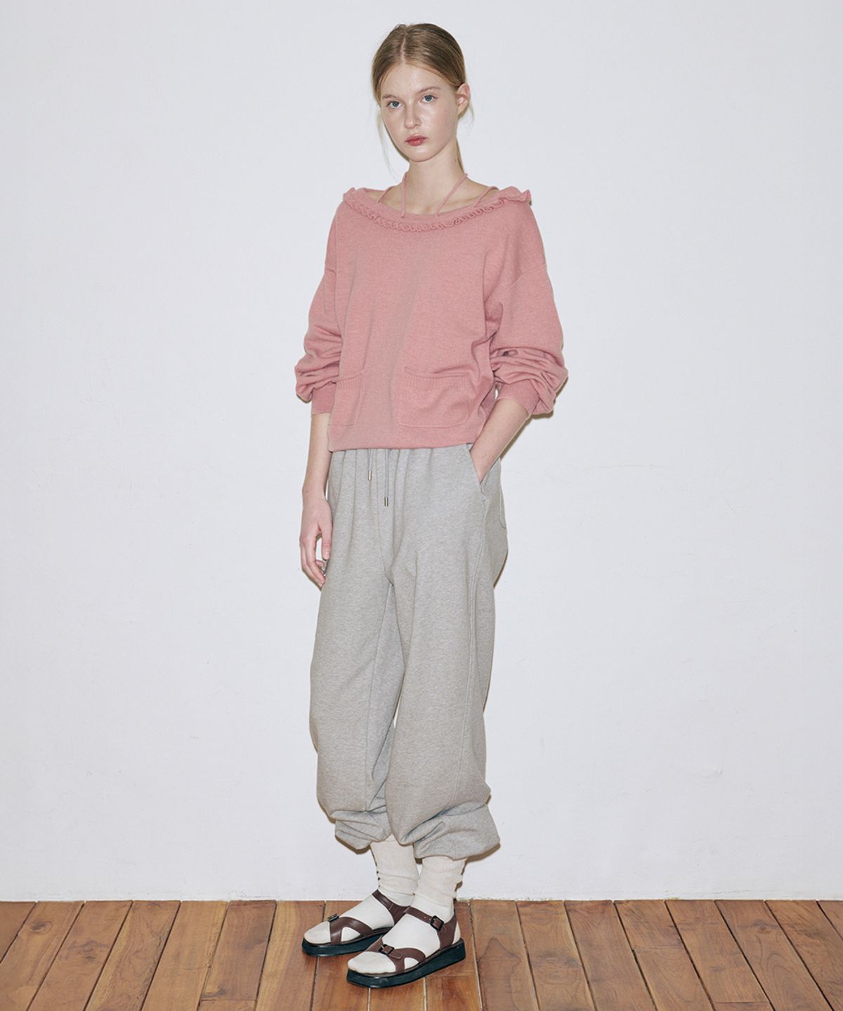 시눈(SINOON) Rose Stamp Jogger Pants (Melange Grey)