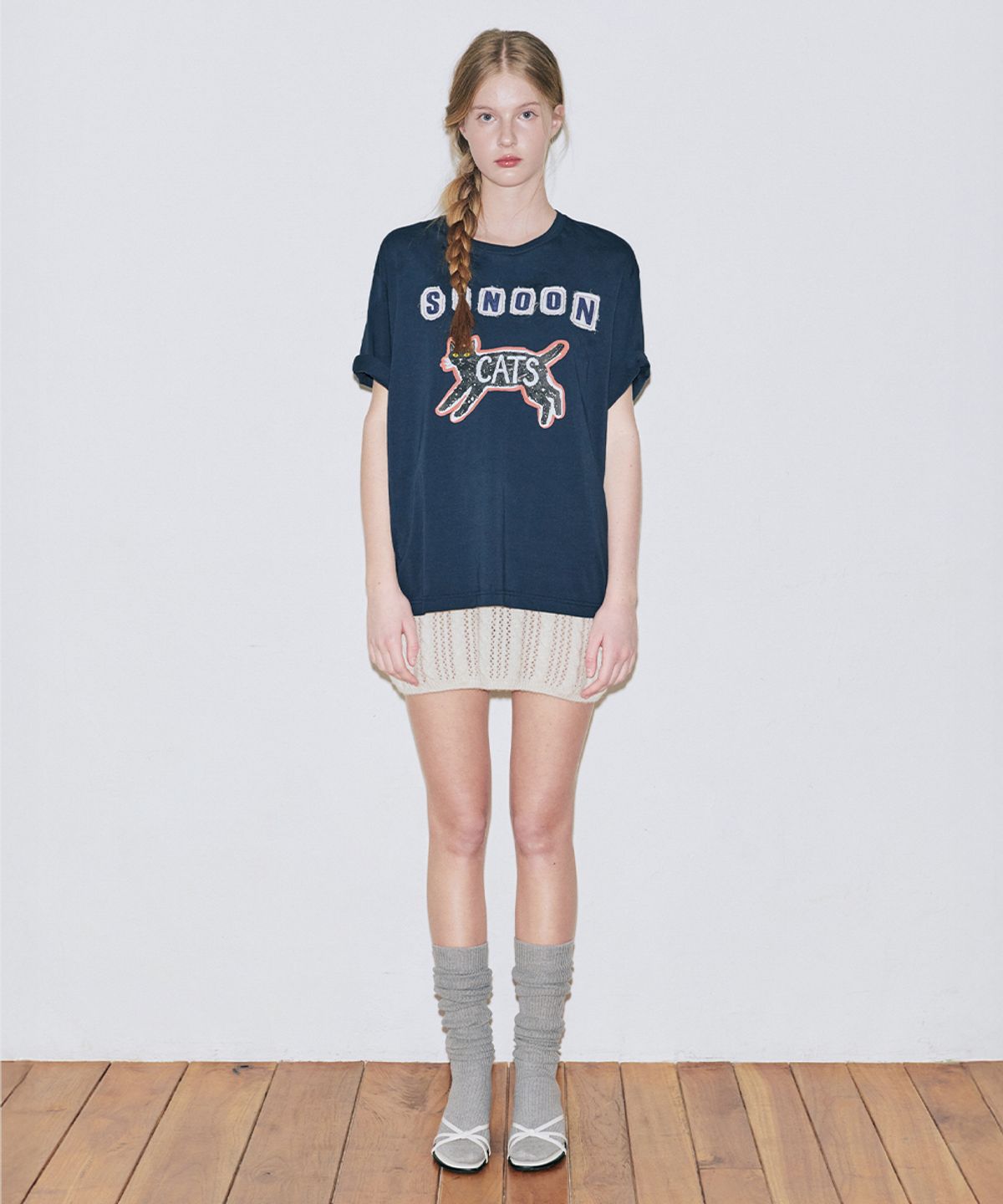 시눈(SINOON) Cats Patch T-Shirt (Navy)