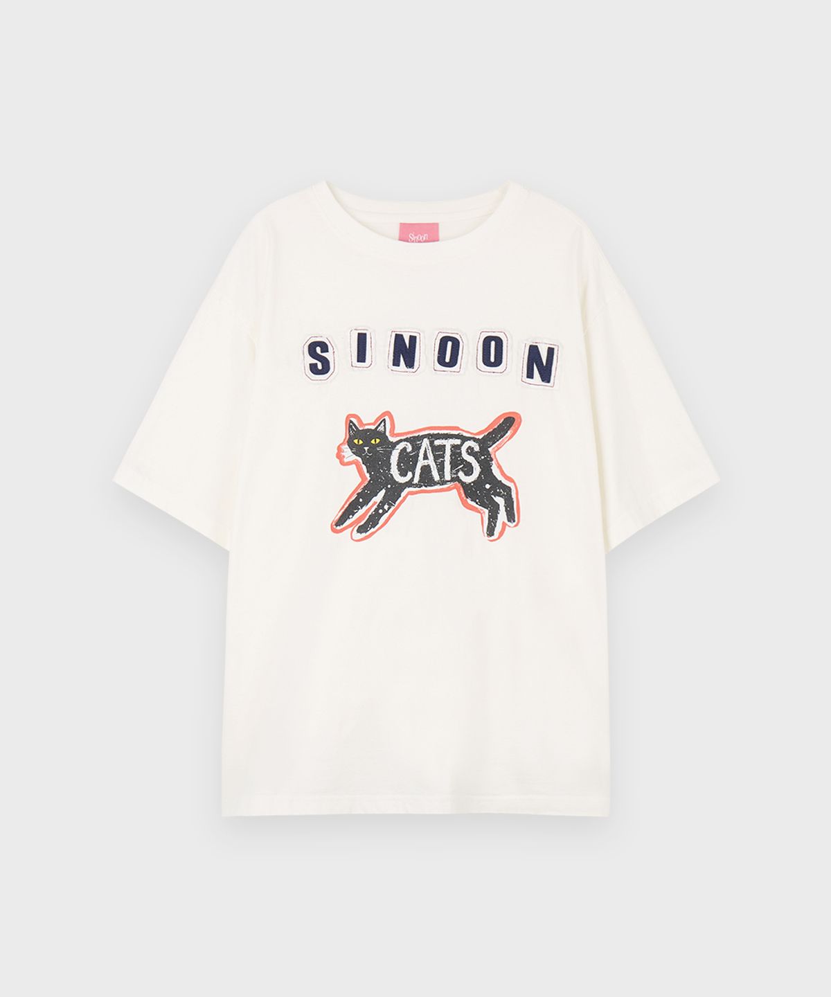 시눈(SINOON) Cats Patch T-Shirt (Ivory)
