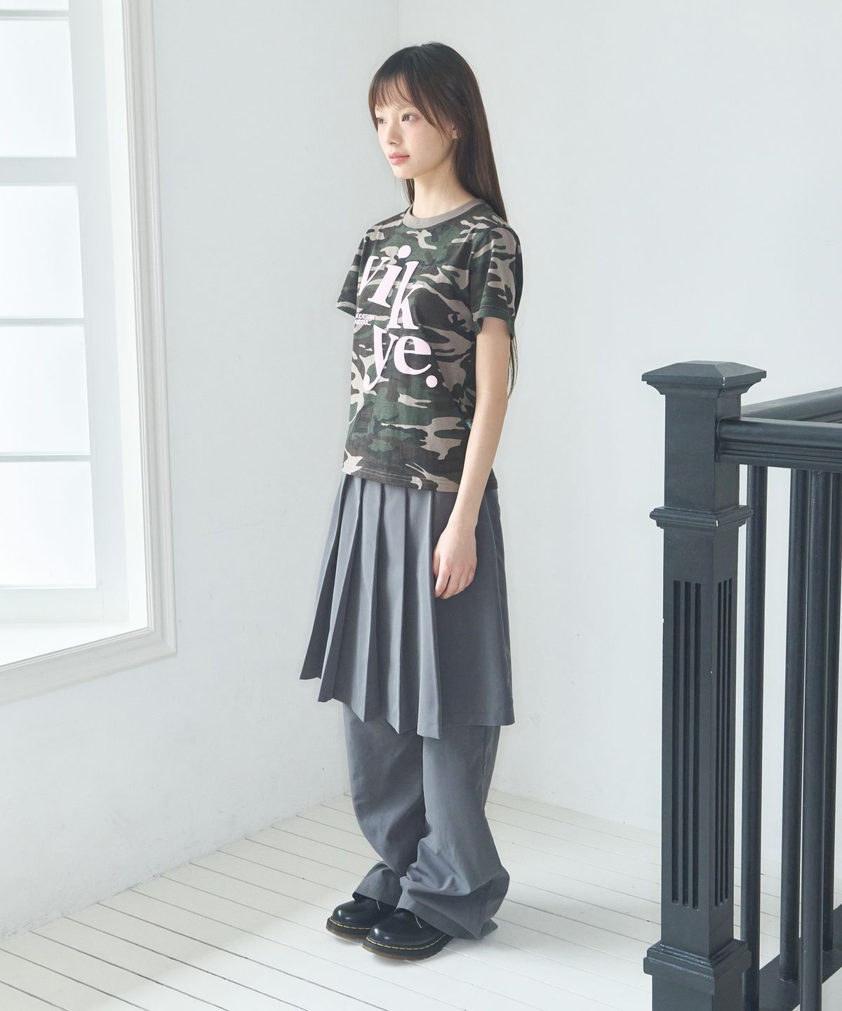 비디오자키(VIDEO JOCKEY) 비키 티셔츠 [카모]