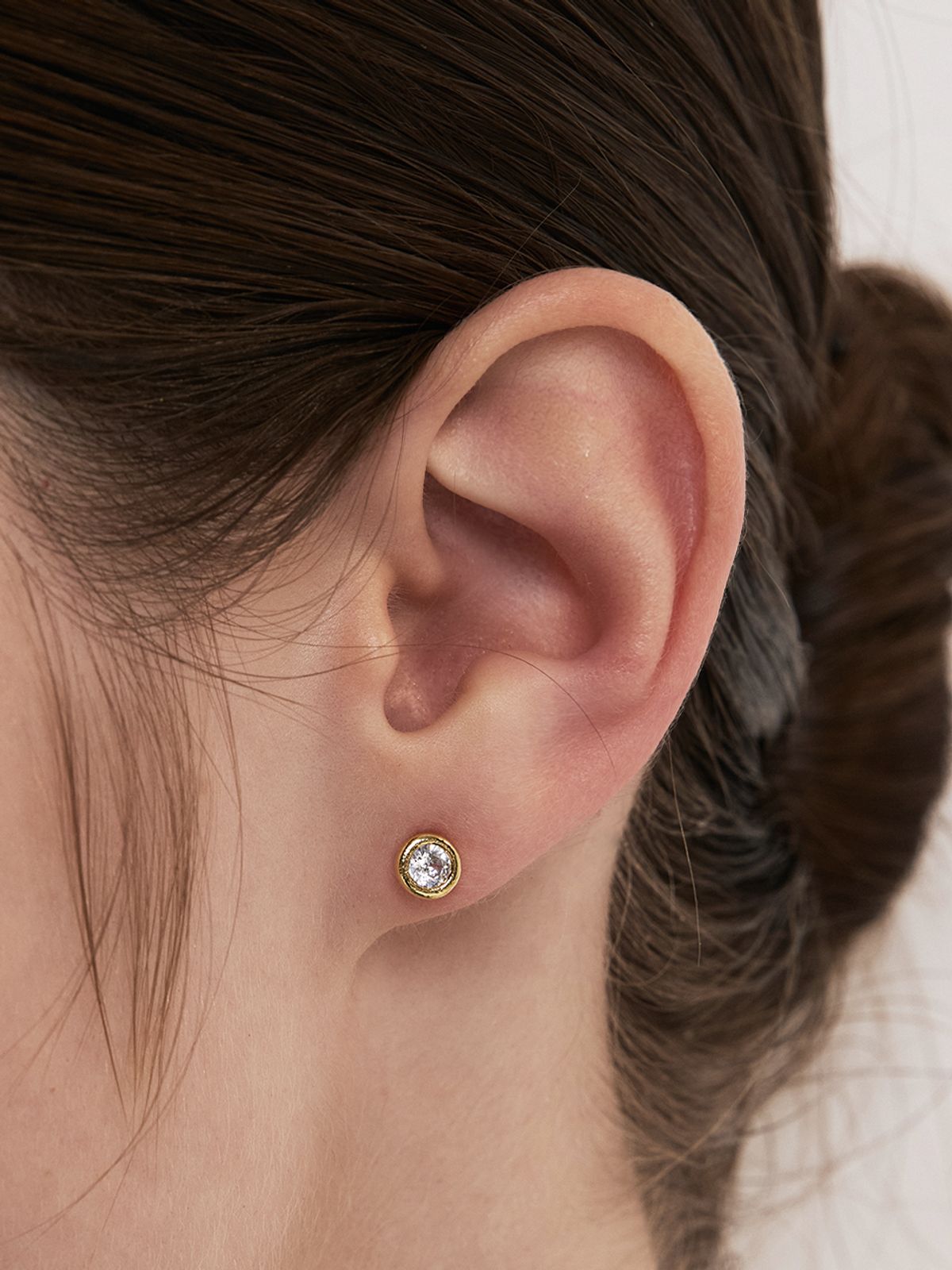 헤이(HEI) [sv925] solo bezel round studs earring