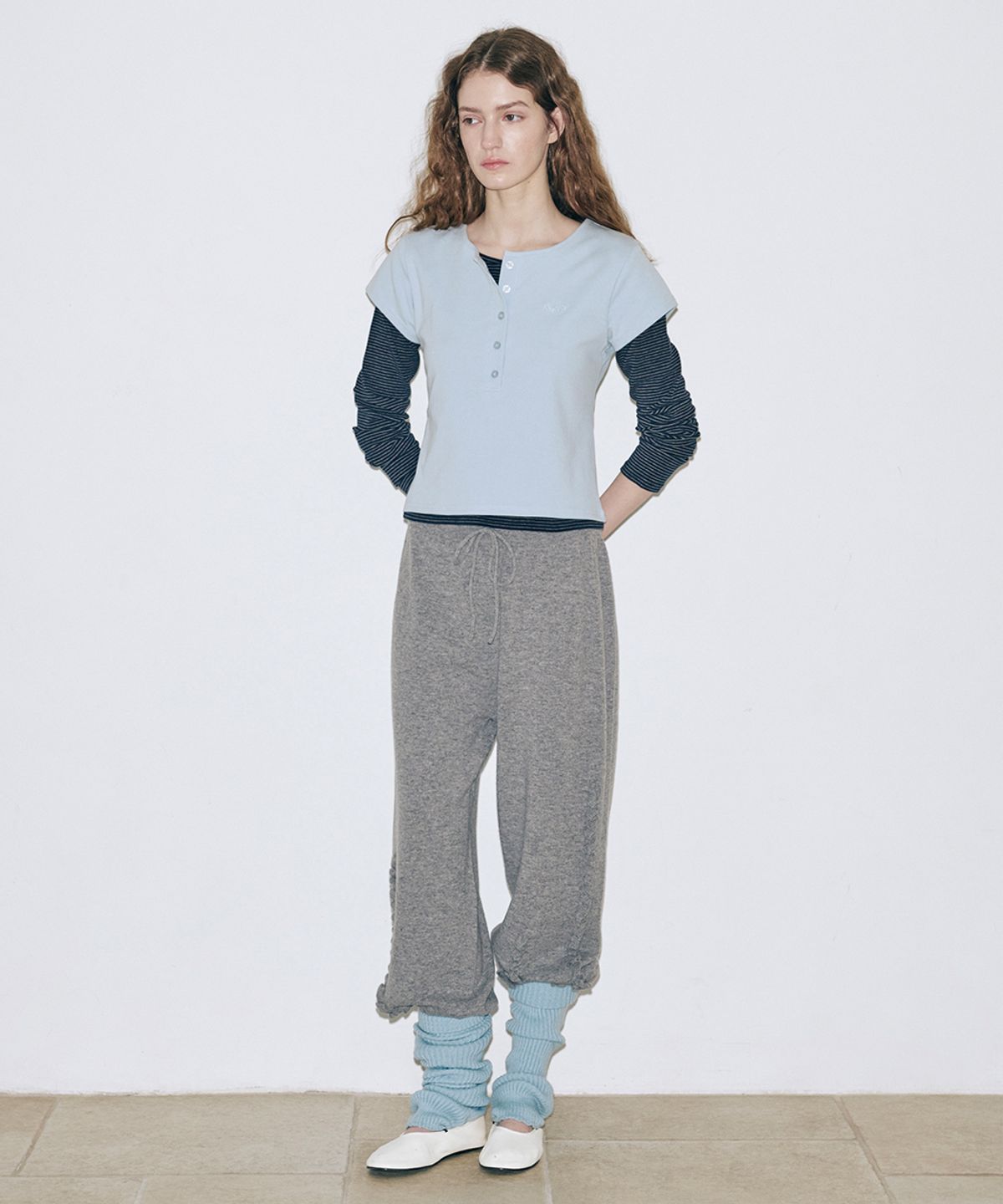 시눈(SINOON) SN Henley Neck Cap Sleeved T-shirt (Blue)