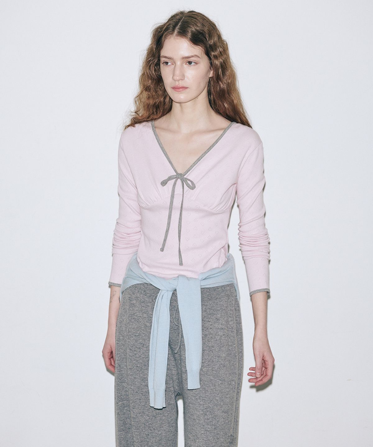 시눈(SINOON) Neck Ribbon T-Shirt (Pink)