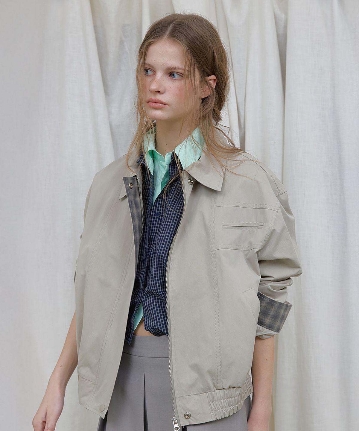 론크(LONQUE) LONQUE CHECK 2-WAY BLOUSON JACKET_JUMPER (GRAY BEIGE)