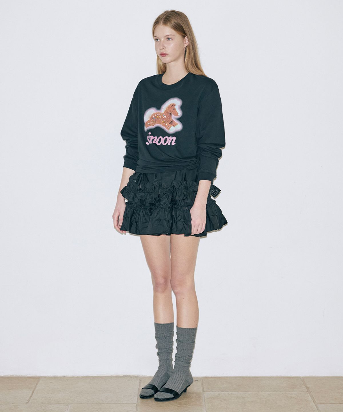 시눈(SINOON) Horse Beads Long Sleeve (Black)