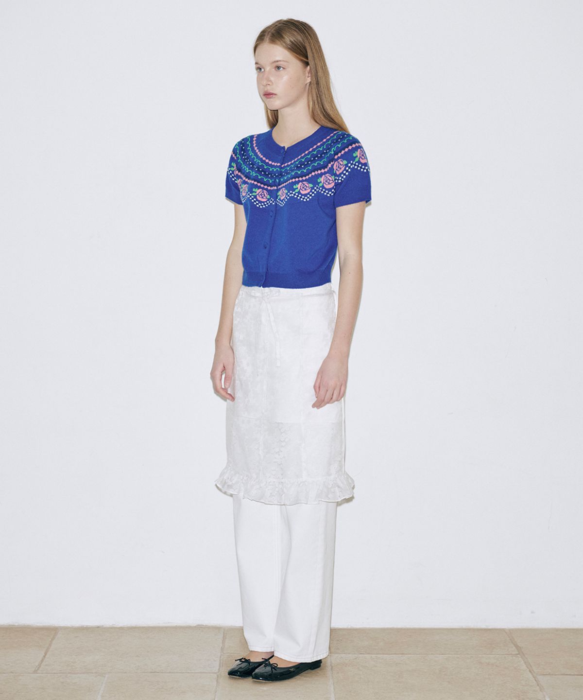 시눈(SINOON) [하츠투하츠 스텔라 착용] Rose Jacquard Short-Sleeve Cardigan (Blue)