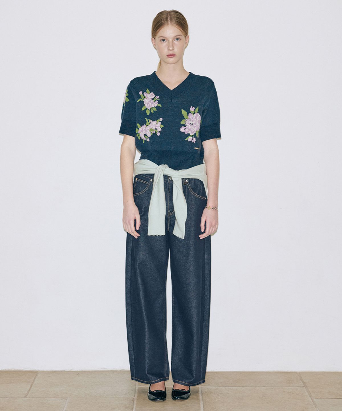 시눈(SINOON) Flower Half Pullover (Navy)
