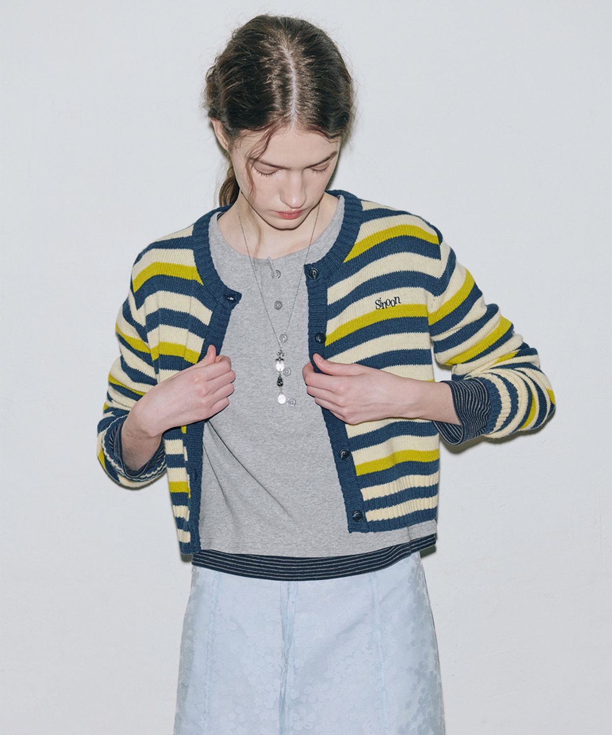 시눈(SINOON) Stripe Crop Cardigan (Navy)