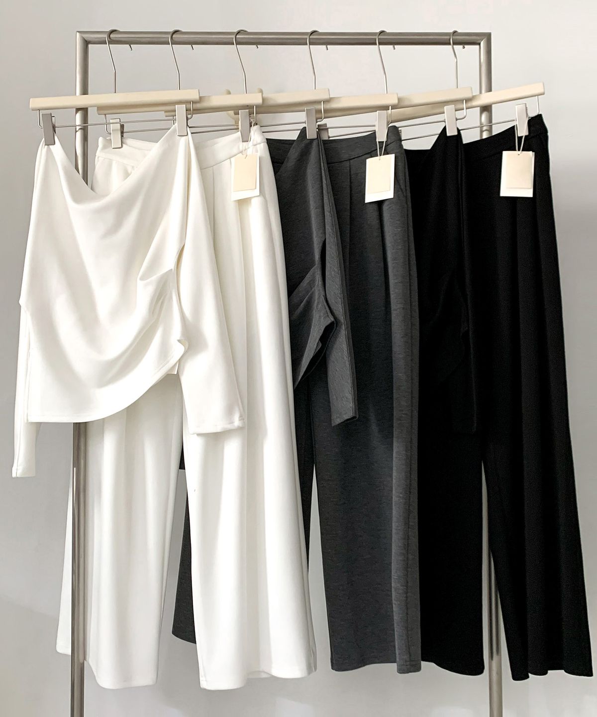 바스카라(VASCARA) [SET] Off-shoulder shirring top + Wide pants Set-up (3colors)