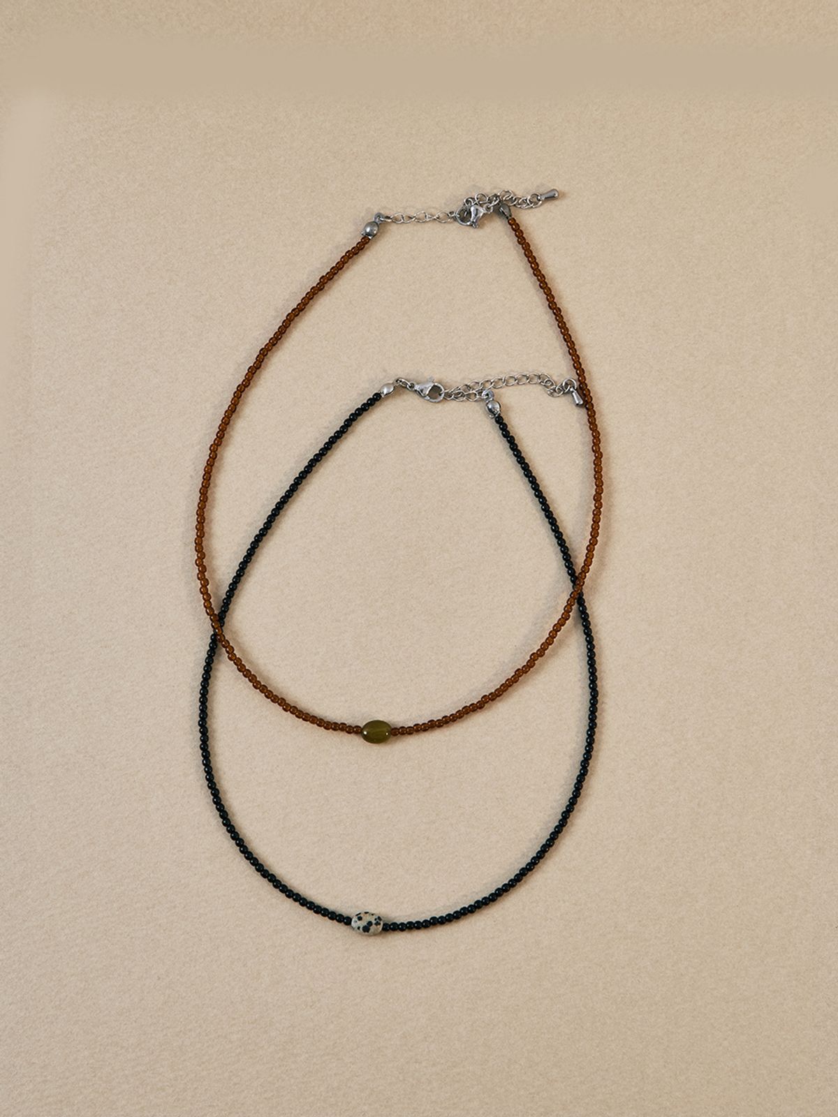 헤이(HEI) jasper rock beads necklace (Brown/Black)