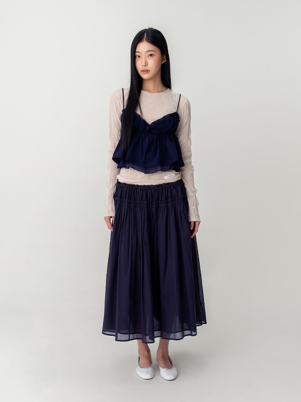 글로니(GLOWNY) LACE STRING GATHERED LONG SKIRT (NAVY)