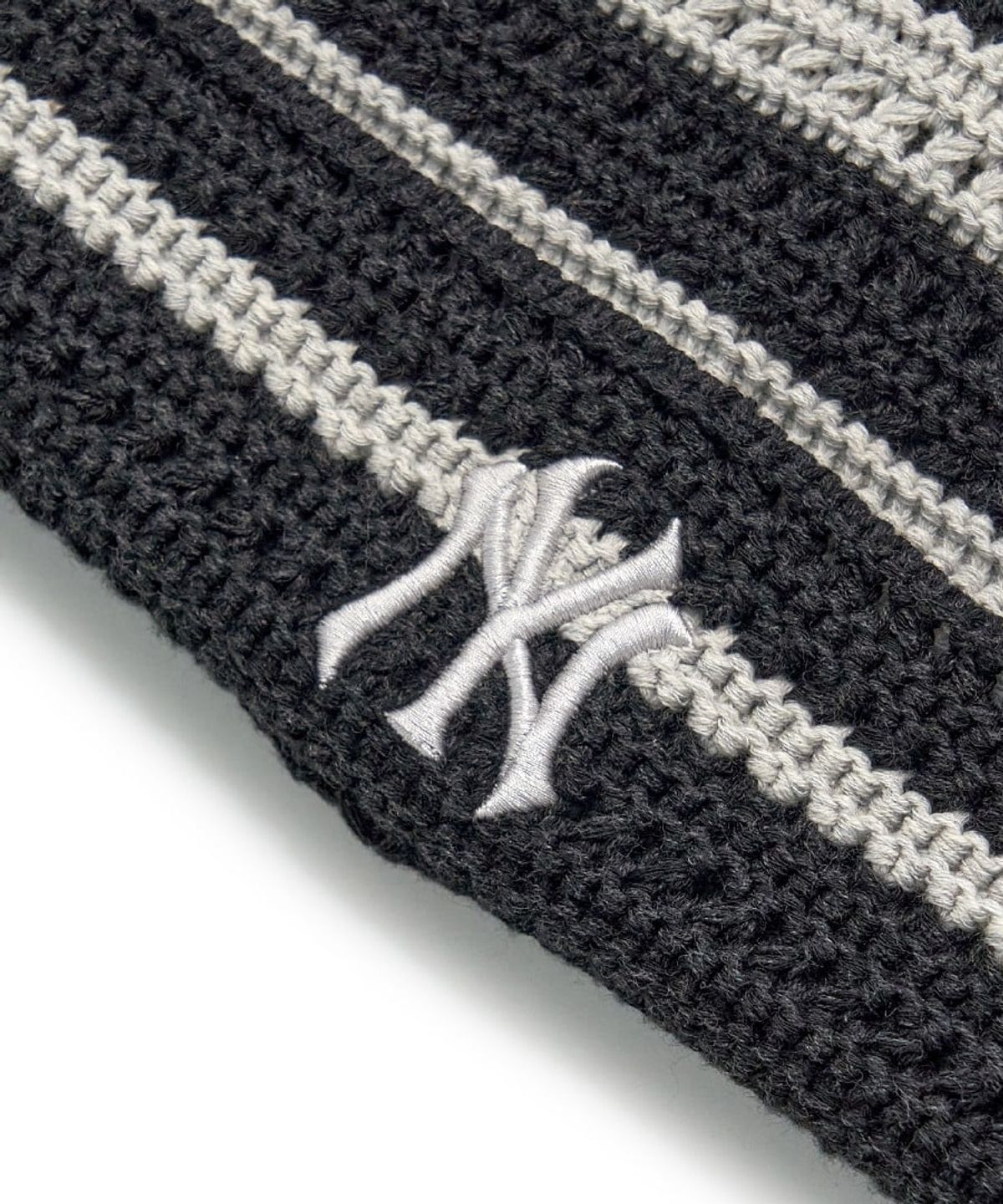 엠엘비(MLB) 썸머 스트라이프 미야옹 비니 NY (Black)