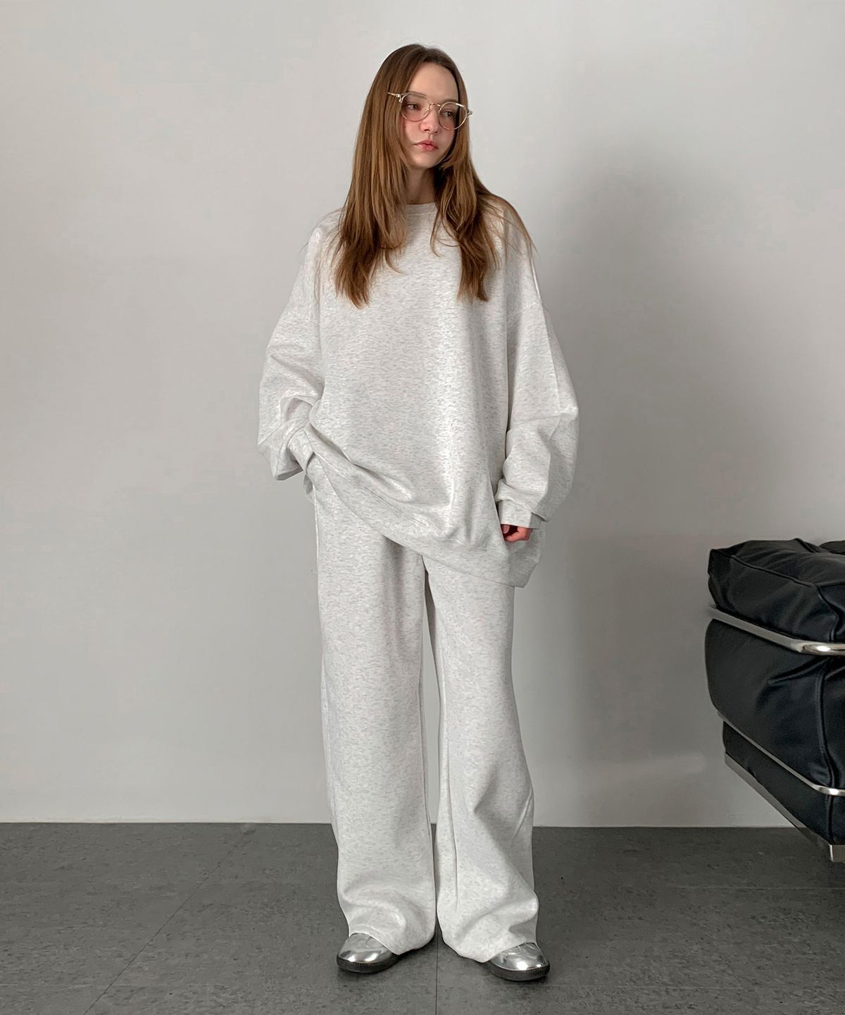 바스카라(VASCARA) [SET] Basic Round T-Shirt + Wide Banding Pants Set-up (2colors)