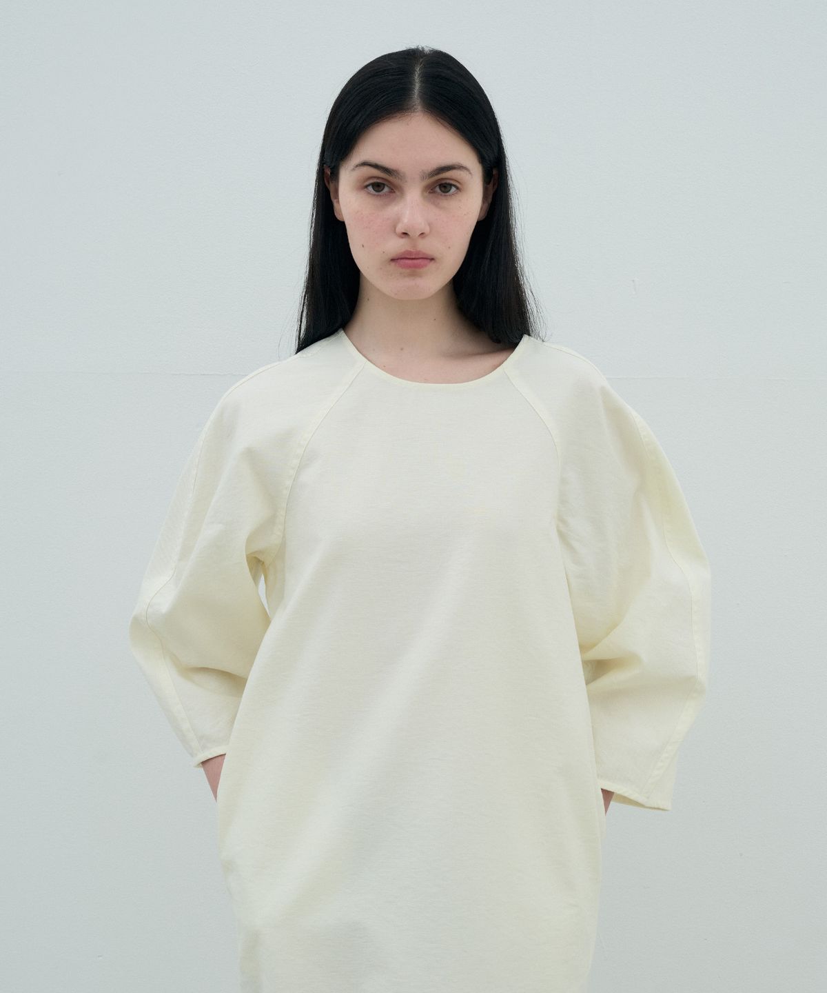정감 스튜디오(JEONGGAM STUDIOS) Back Point Dress_3 color