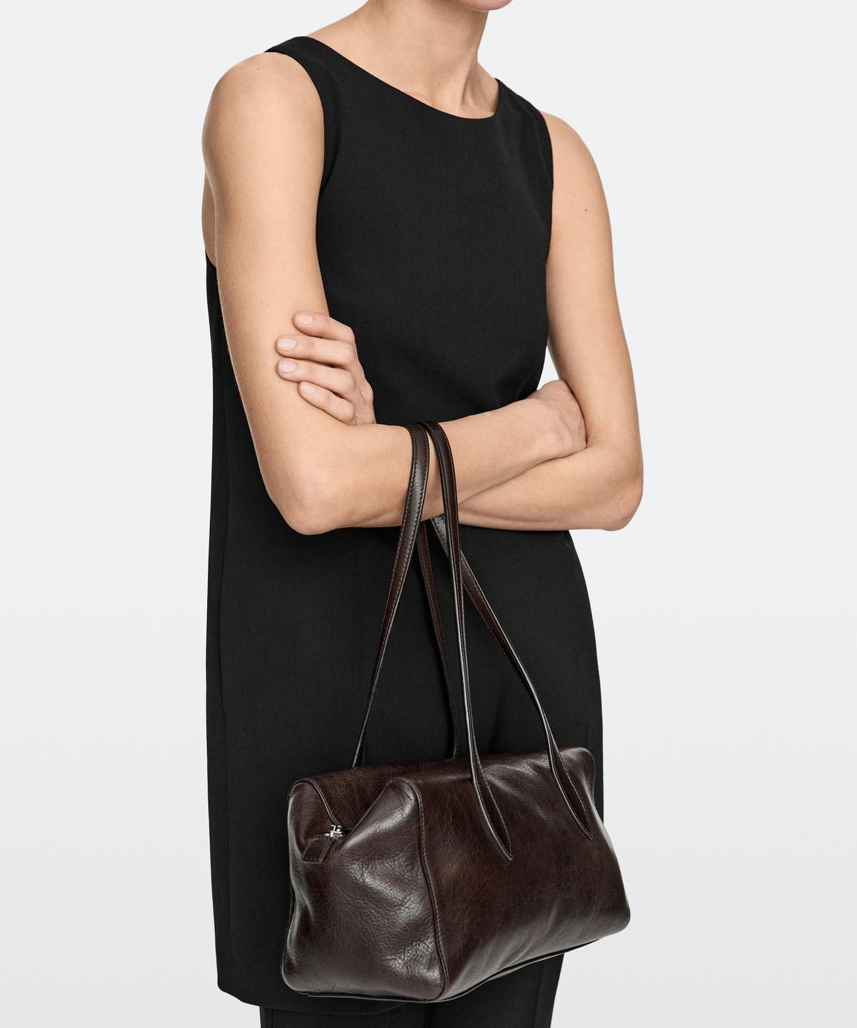 마시모두띠(MASSIMO DUTTI) 웨스트 나파 레더 사첼 백