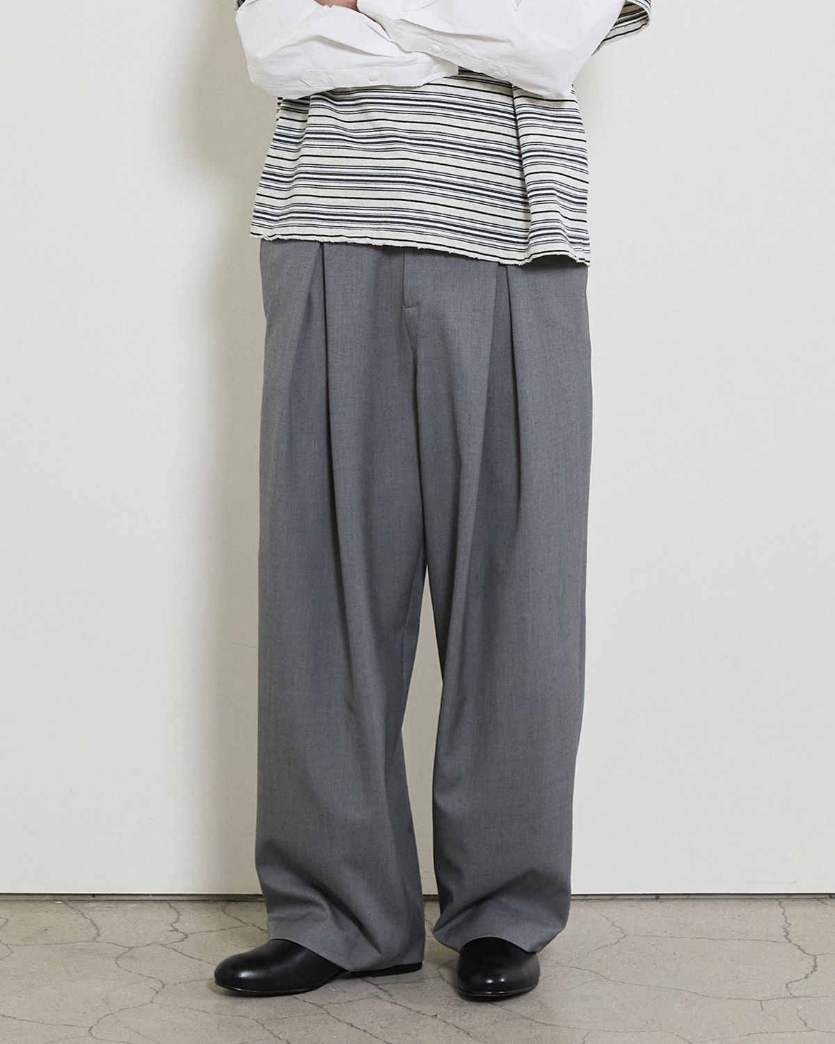 디앤드퀘스천(THEENDQUESTION) Banding wide pants / GRAY