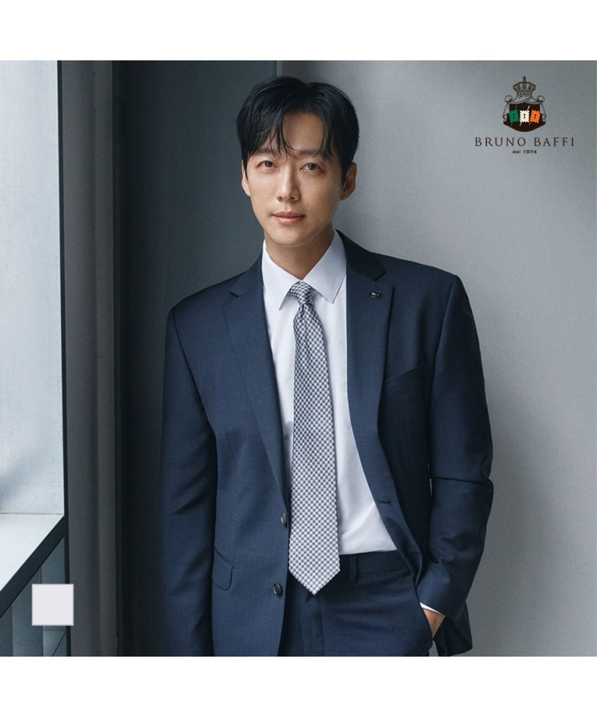 브루노바피(BRUNOBAFFI) [26 신상] 컴포트슬림핏 드레스셔츠_MANTL6S1131