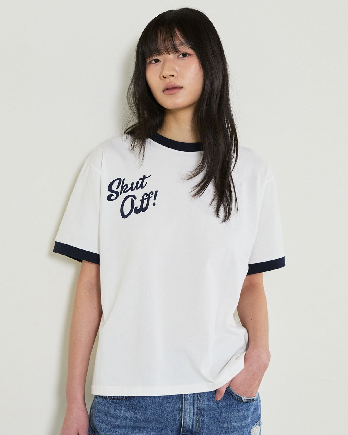 디앤드퀘스천(THEENDQUESTION) Shut off print t-shirt / WHITE