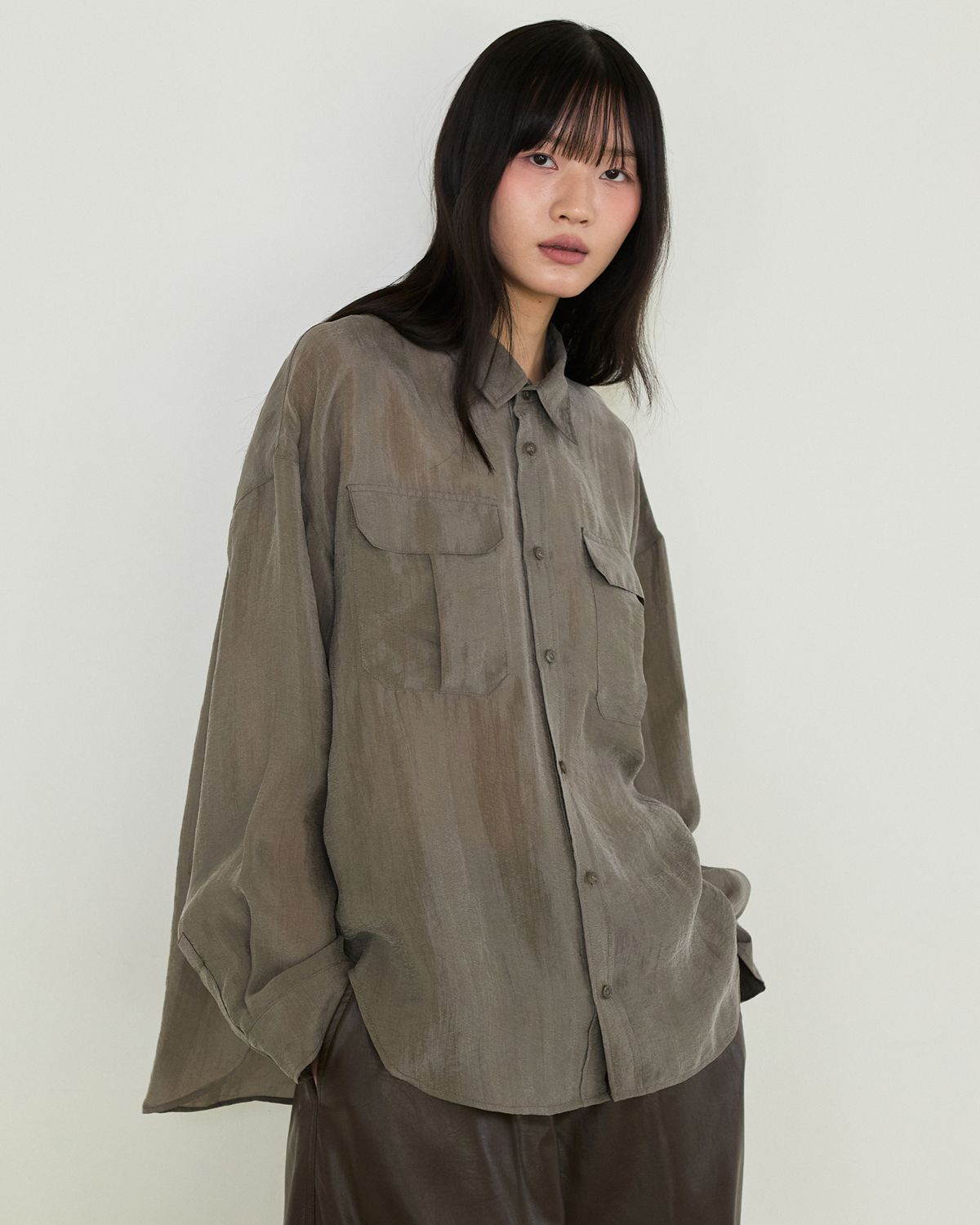 디앤드퀘스천(THEENDQUESTION) Pocket blouse shirt / DARK BEIGE