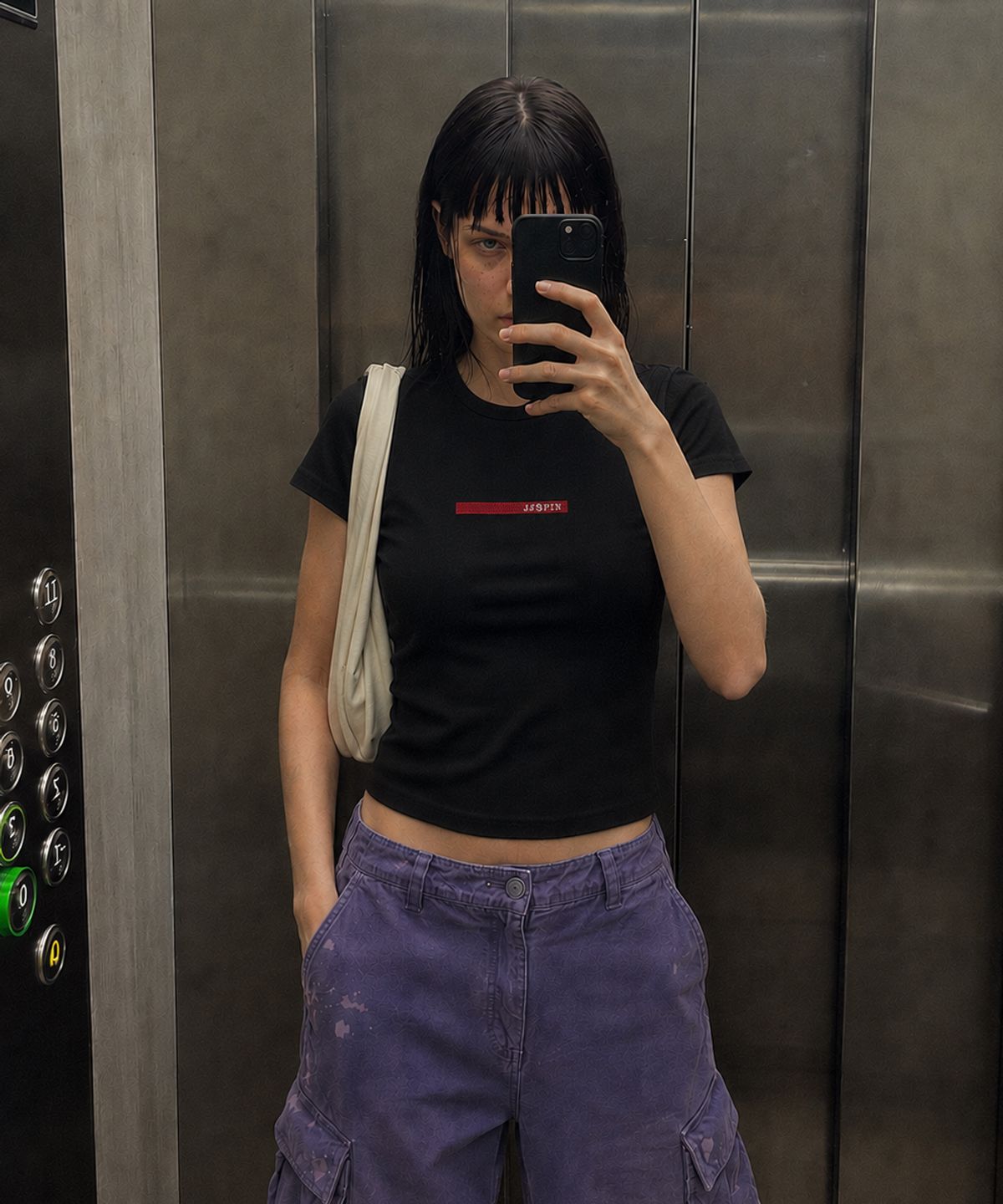 오프스핀(OFFSPIN) 우먼 레드 라인 시그니쳐 로고 크롭 티셔츠