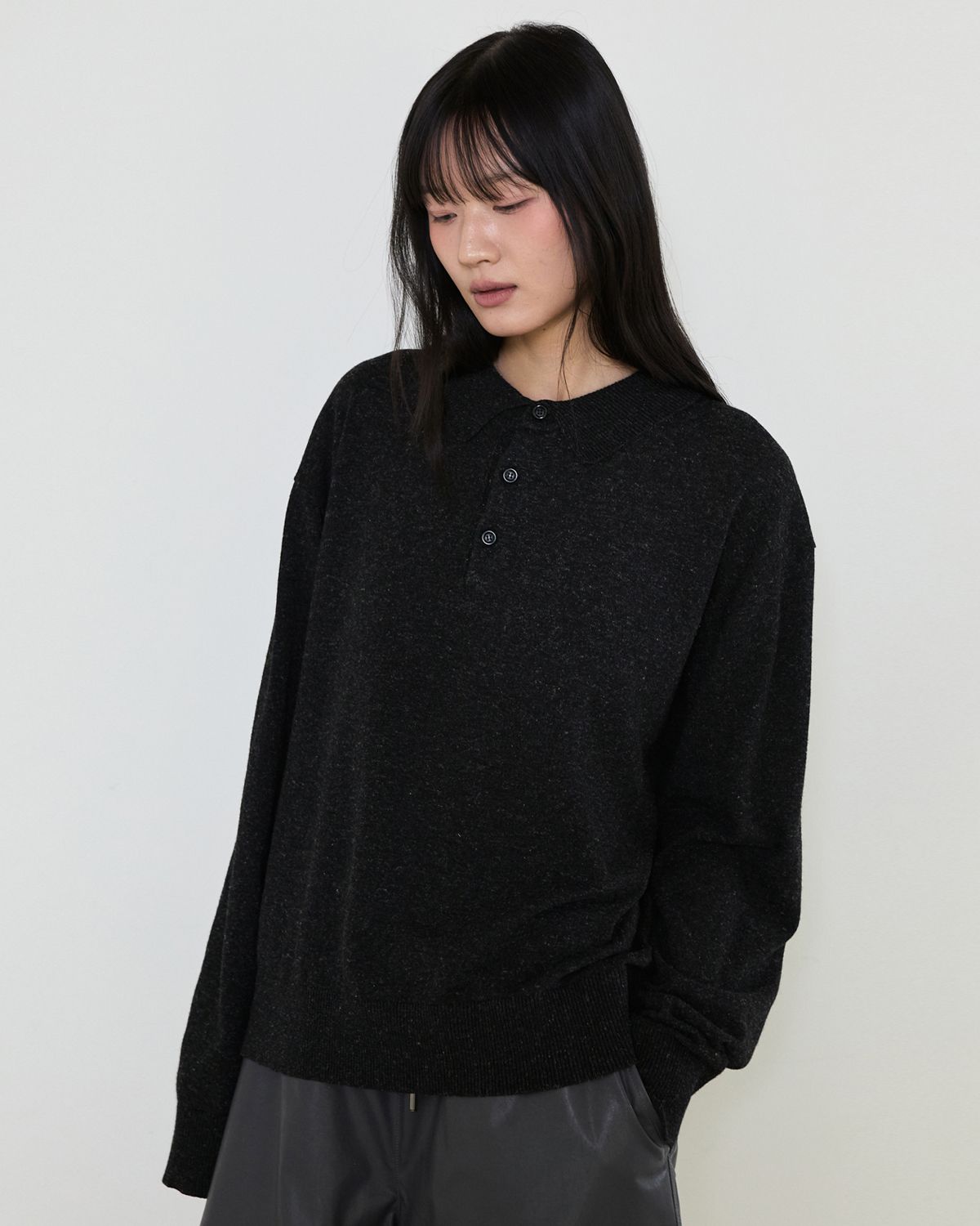디앤드퀘스천(THEENDQUESTION) Wool linen collar knit top / BLACK