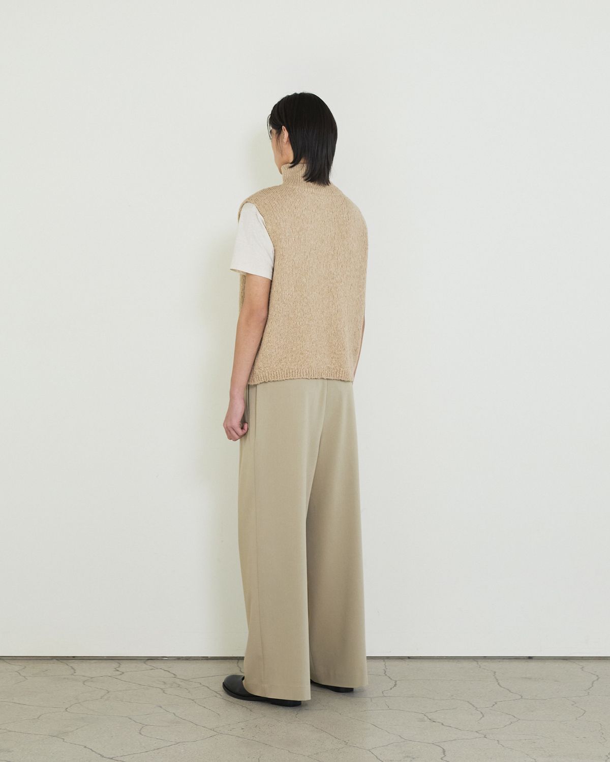 디앤드퀘스천(THEENDQUESTION) Wool boucle vest / BEIGE