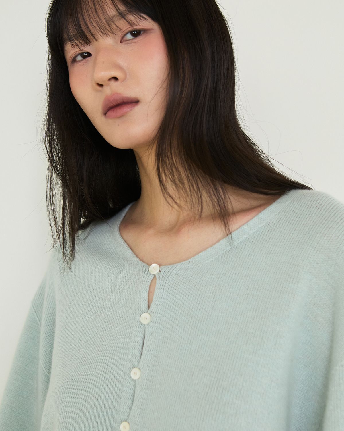 디앤드퀘스천(THEENDQUESTION) Wholegarment Button Cardigan / LIGHT BLUE