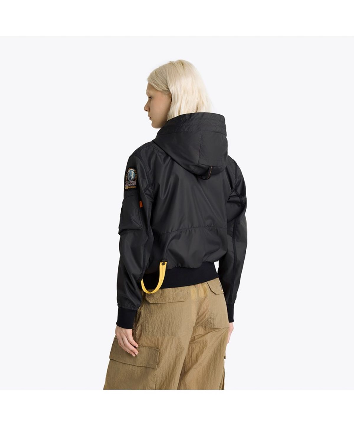 파라점퍼스(PARA JUMPERS) 여성 후드 봄버 재킷 고비 스프링-Off-Black (26SMPWJKMA31PJ0600)