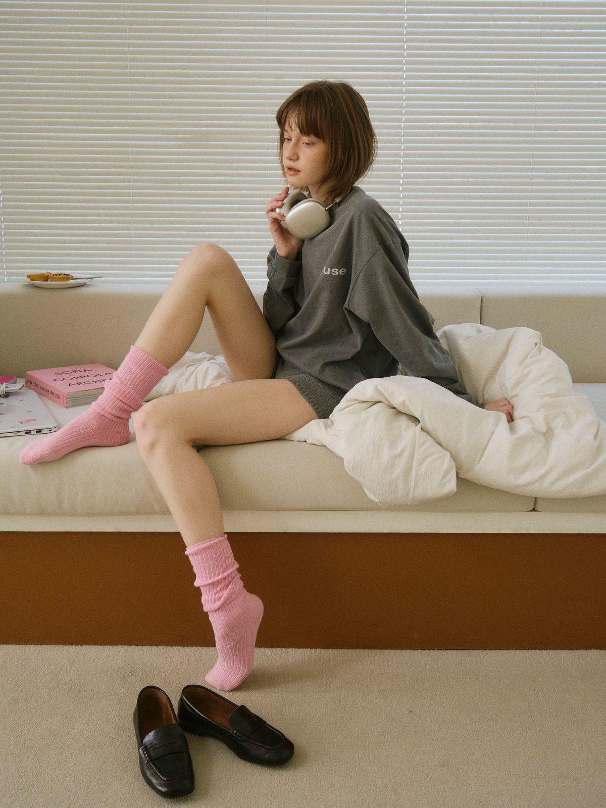 틴닛(TINKNIT) 퍼스프린트스웻셔츠_챠콜