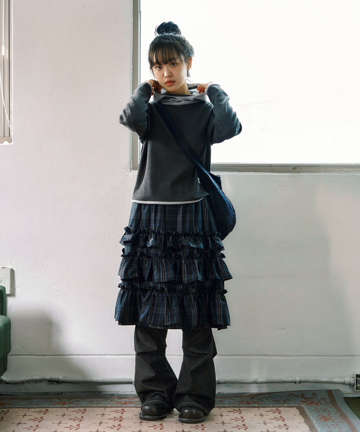 키지코(KIJIKO) [PRE-ORDER] ke702-Frill Cancan Midi Skirt Check Navy