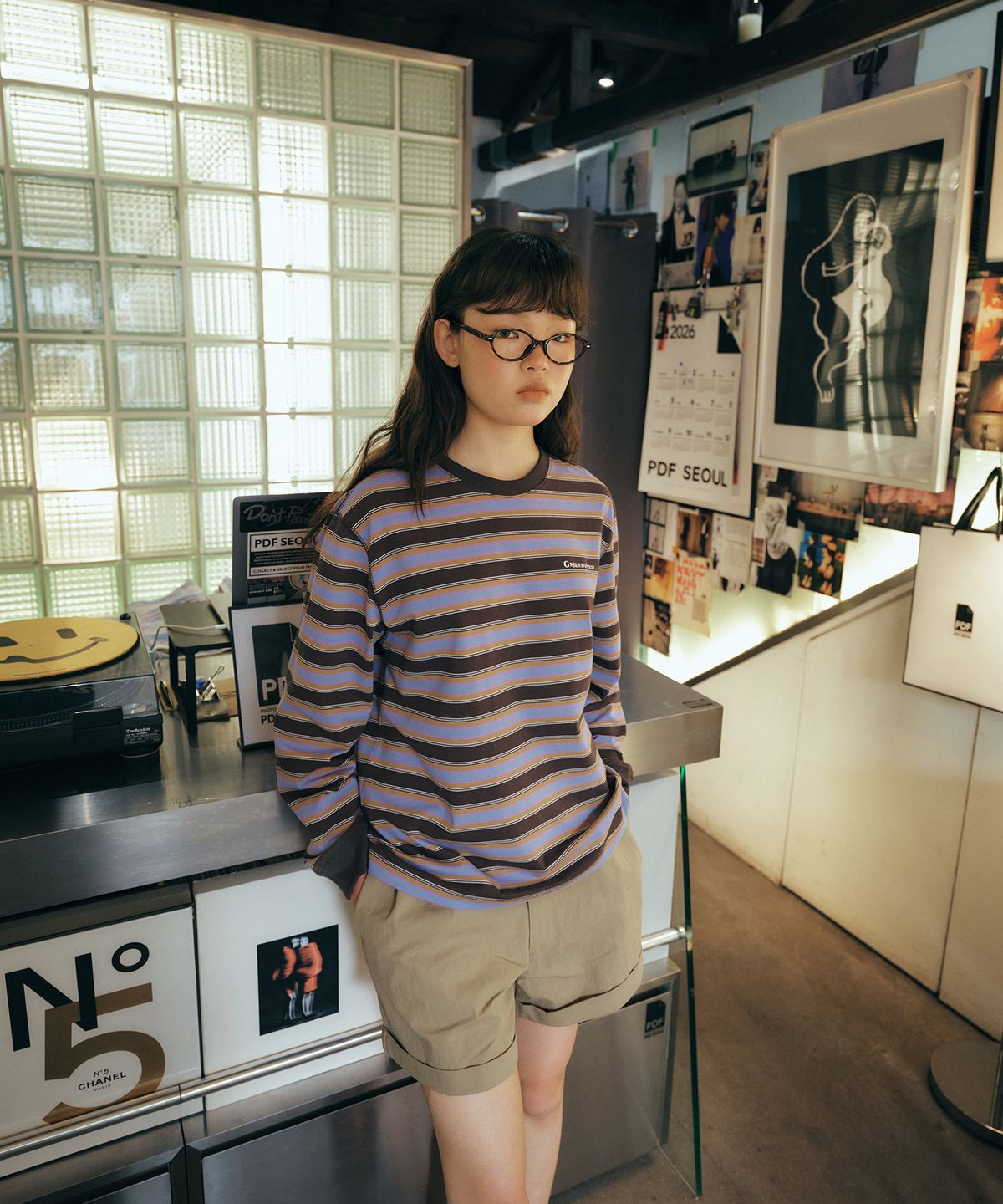 그린버터(GREENBUTTER) Relaxed Stripe Tee (Charcoal)