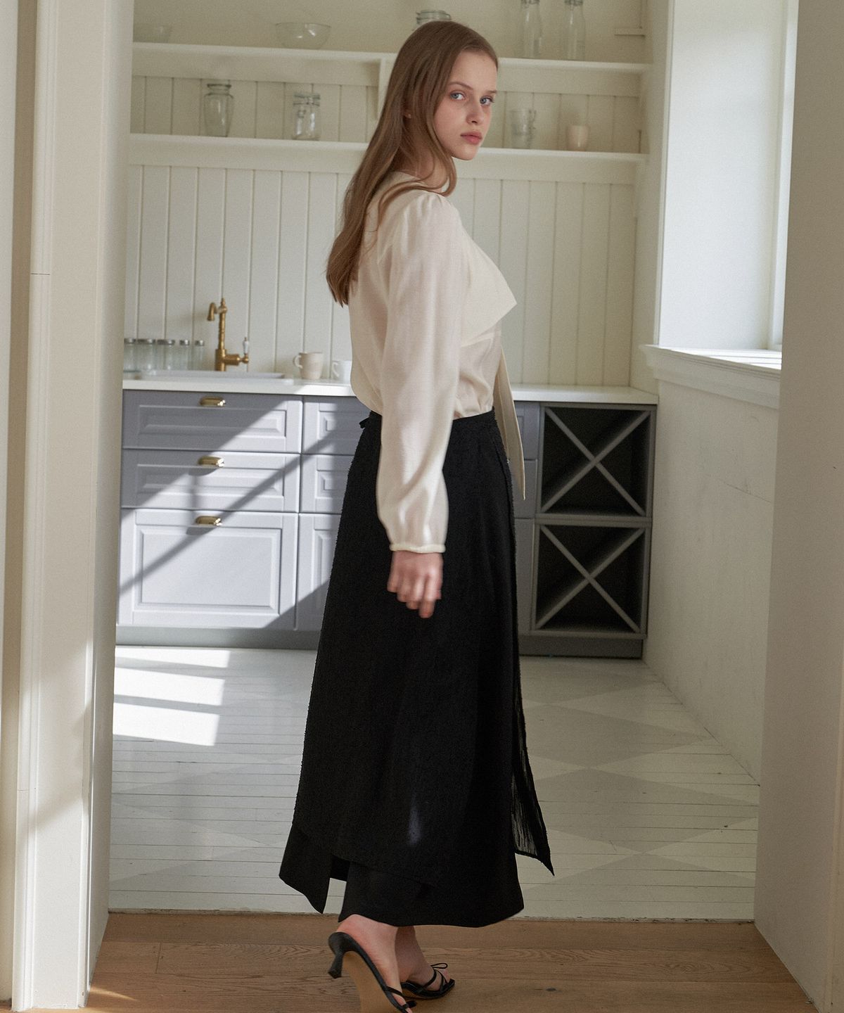 플로브(FLOVE) SHINE LAP SKIRT_BK
