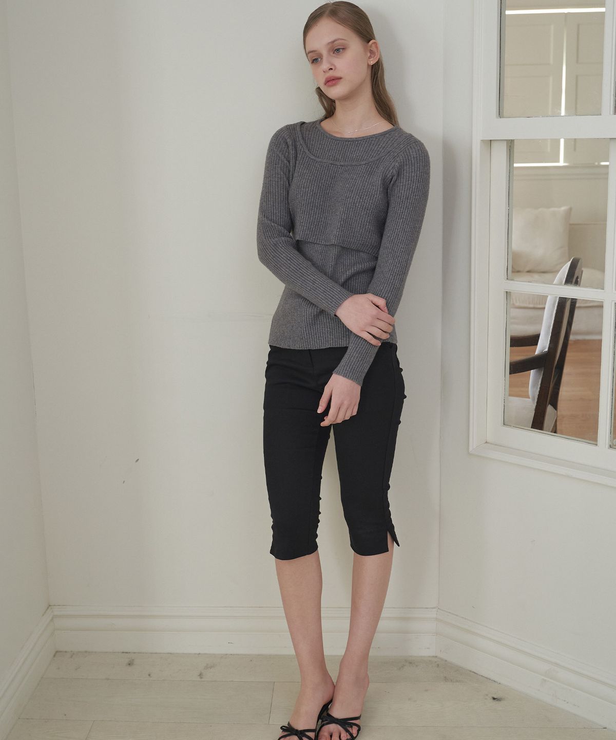 플로브(FLOVE) TENSION CAPRI PANTS_BK