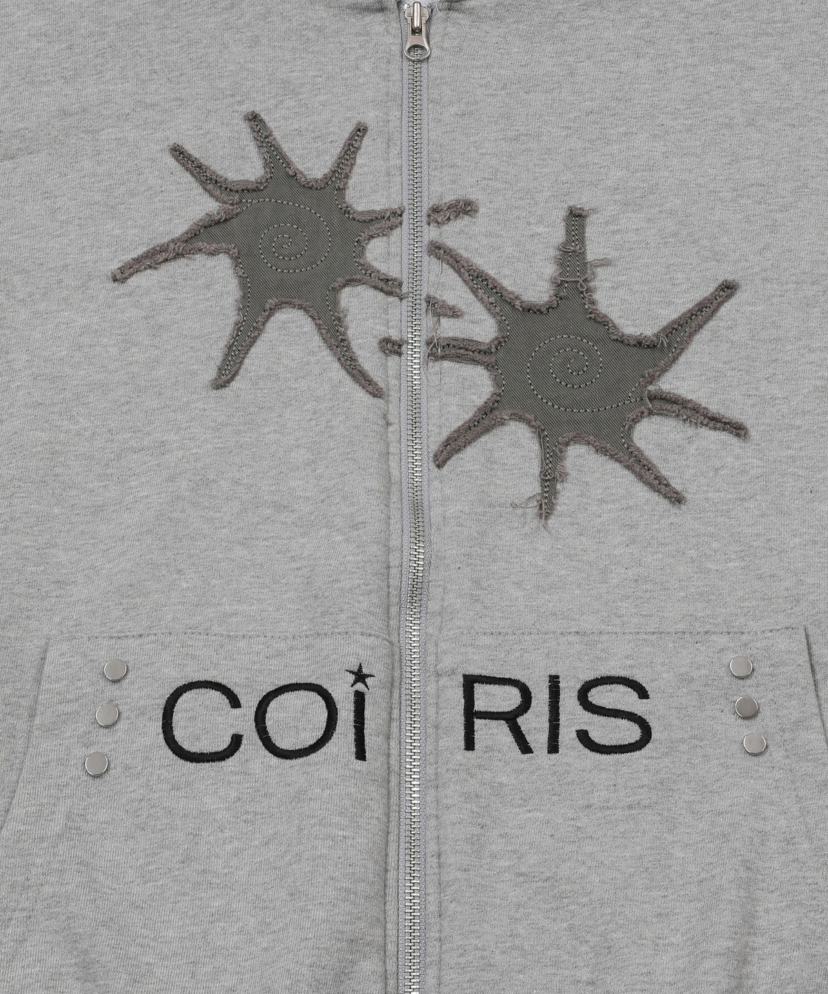 코이리스(COIRIS) 아킨 리벳 포인트 아플리케 후드 집업 남녀공용 (2컬러)
