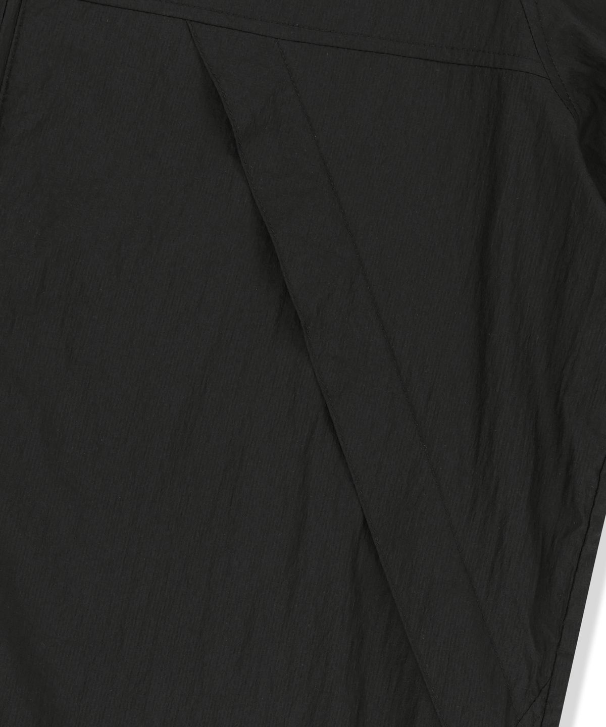 브라운브레스(BROWNBREATH) TAG LIGHT WINDBREAKER - BLACK