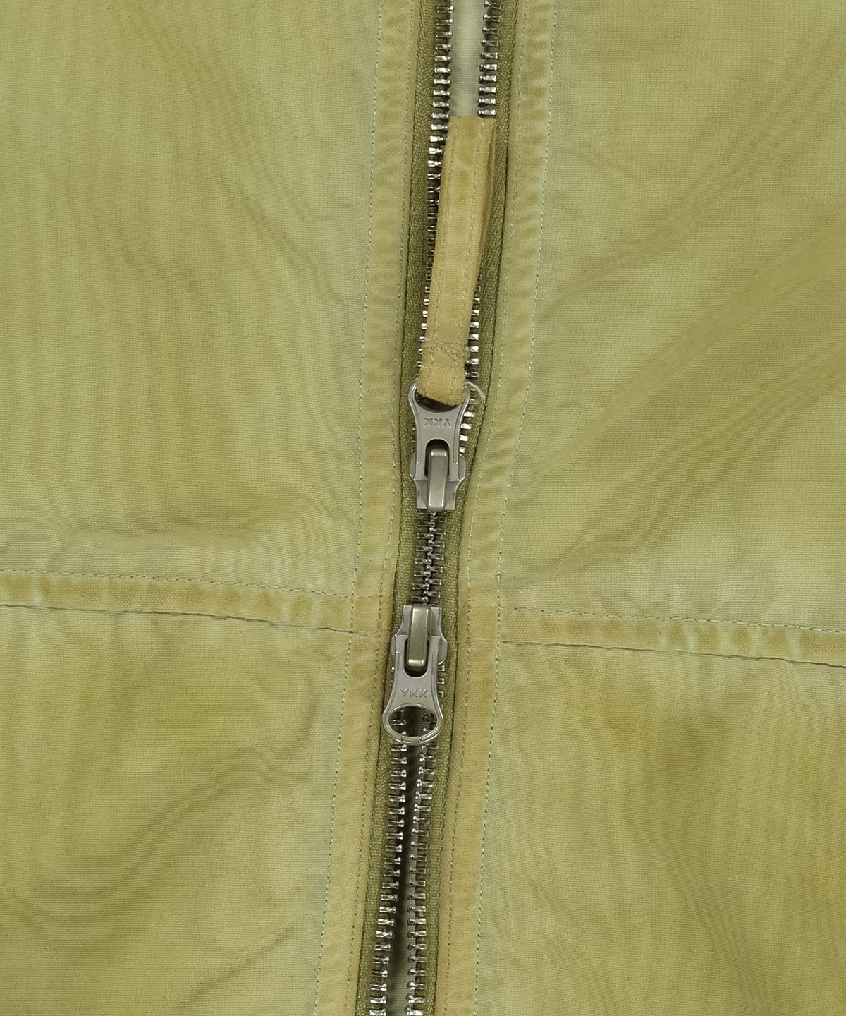 브라운브레스(BROWNBREATH) PIGMENT WASHED WINDBREAKER JACKET - YELLOW