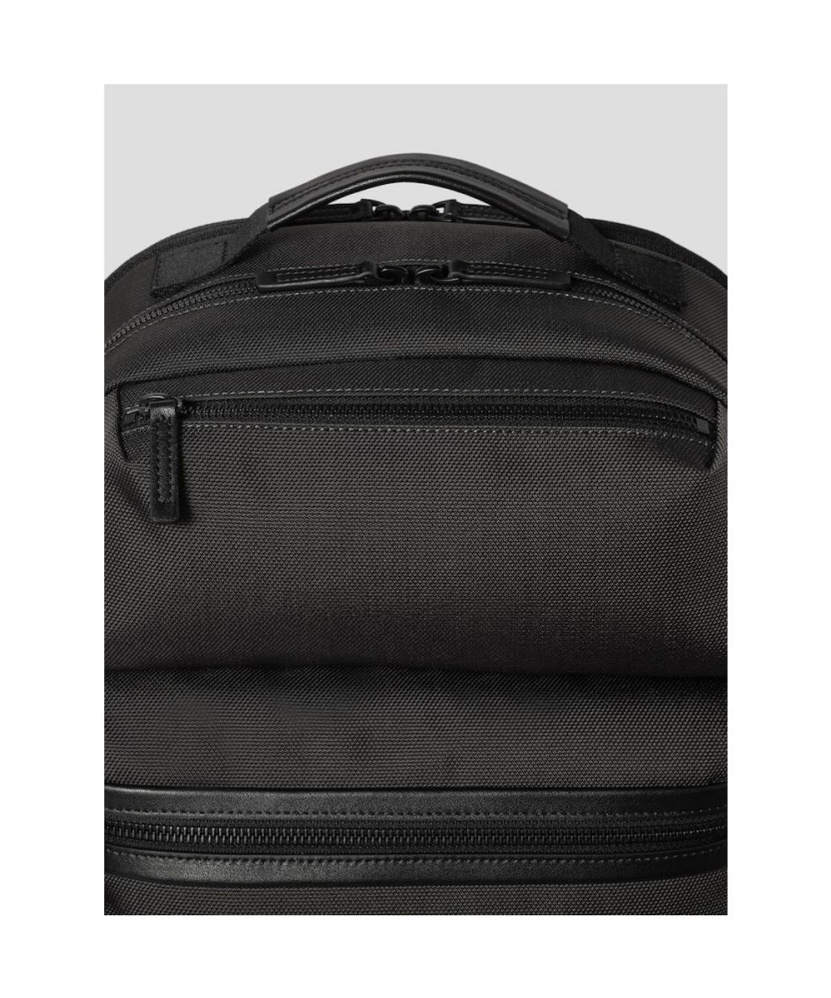 빈폴 액세서리(BEANPOLE ACCESSORY) 커뮤터 백팩  그레이