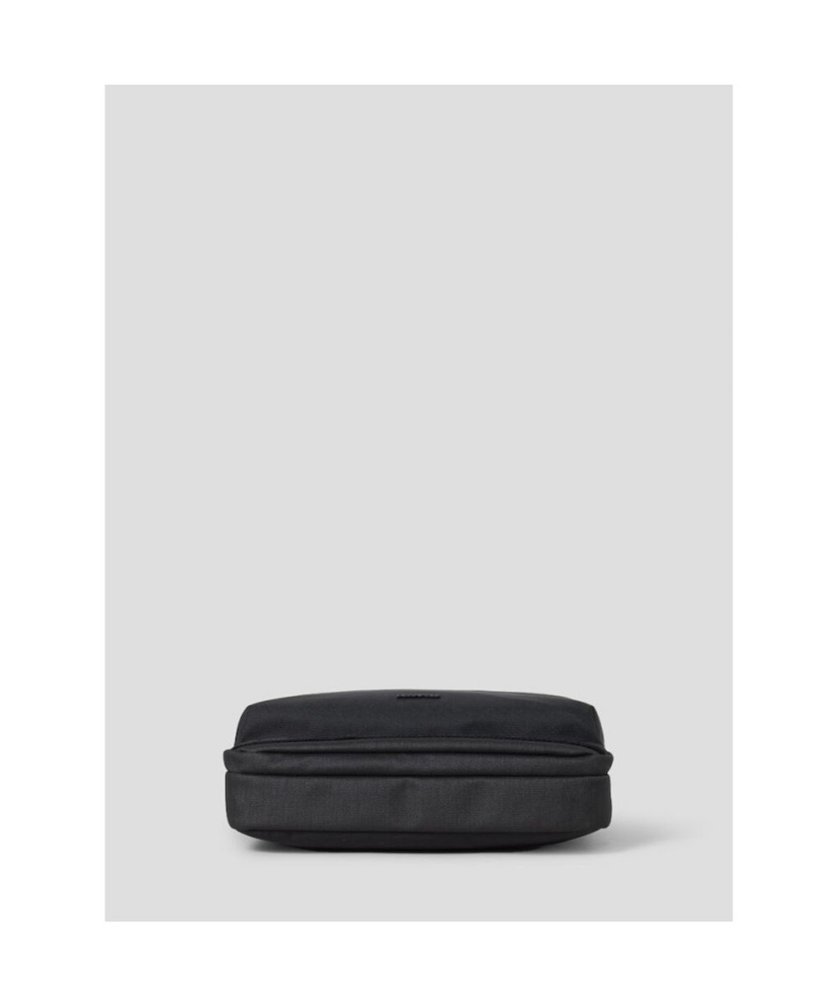 빈폴 액세서리(BEANPOLE ACCESSORY) 커뮤터 가로메신저  네이비