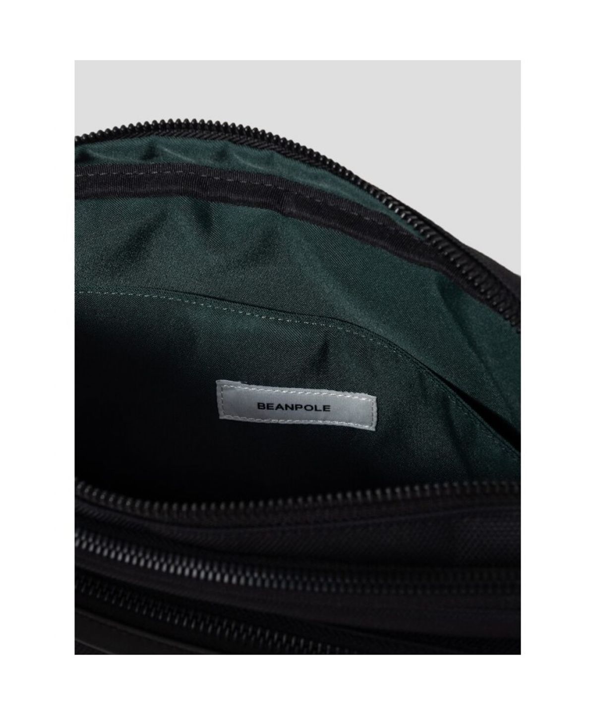 빈폴 액세서리(BEANPOLE ACCESSORY) 커뮤터 가로메신저  네이비