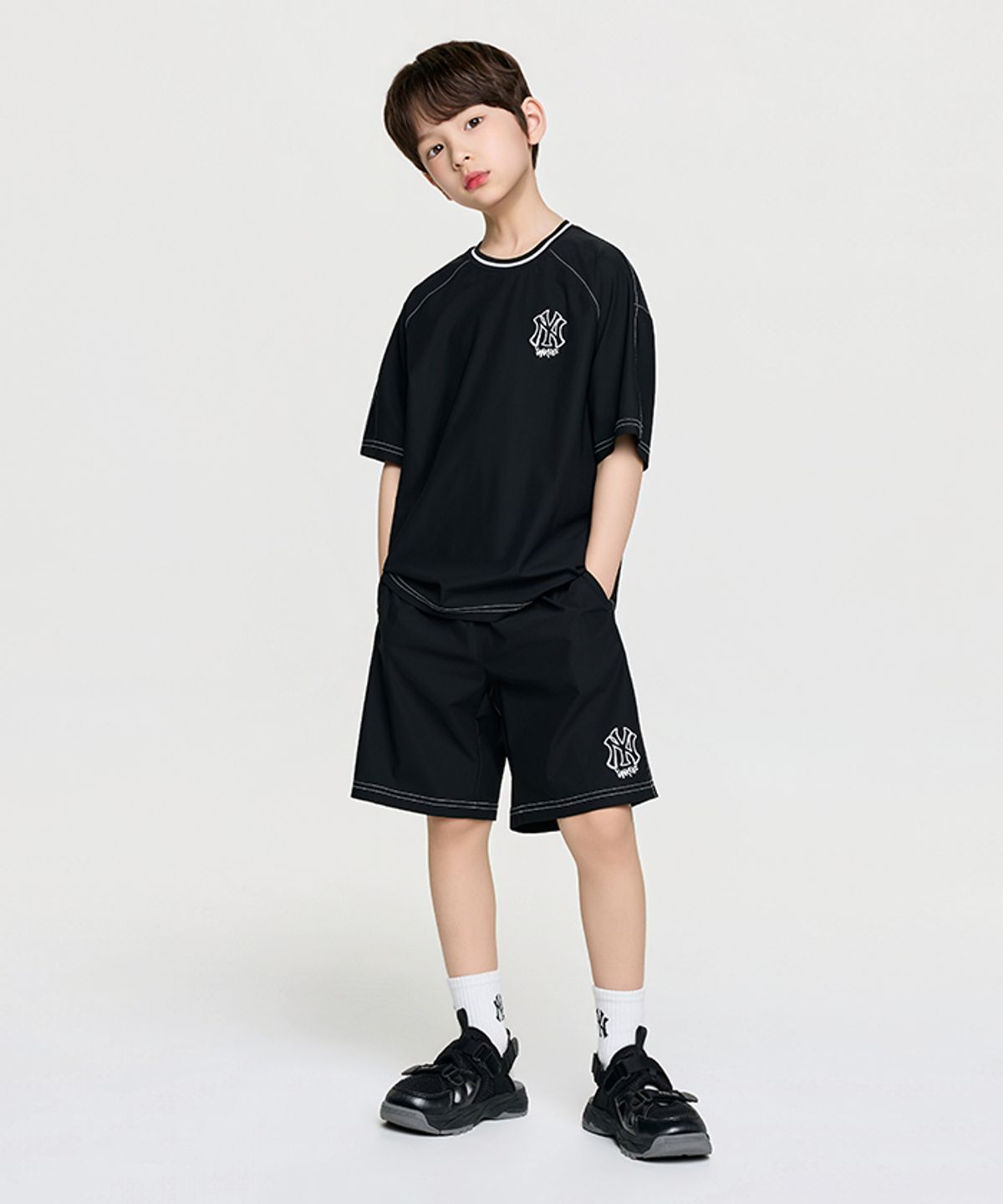 엠엘비 키즈(MLB KIDS) 스트릿 베이직 우븐 빅로고 티셔츠세트 NY (Black)