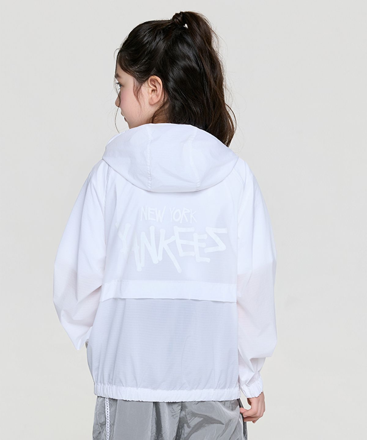 엠엘비 키즈(MLB KIDS) 스트릿 메가 립스탑 초경량 바람막이 NY (White)