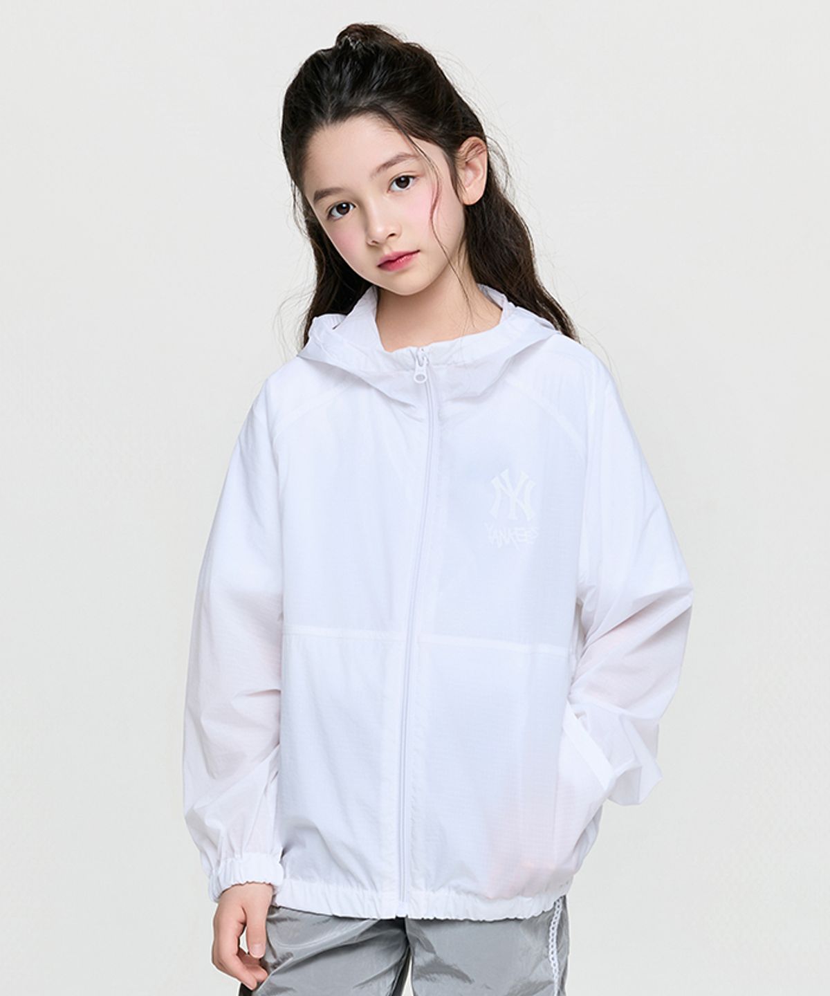 엠엘비 키즈(MLB KIDS) 스트릿 메가 립스탑 초경량 바람막이 NY (White)