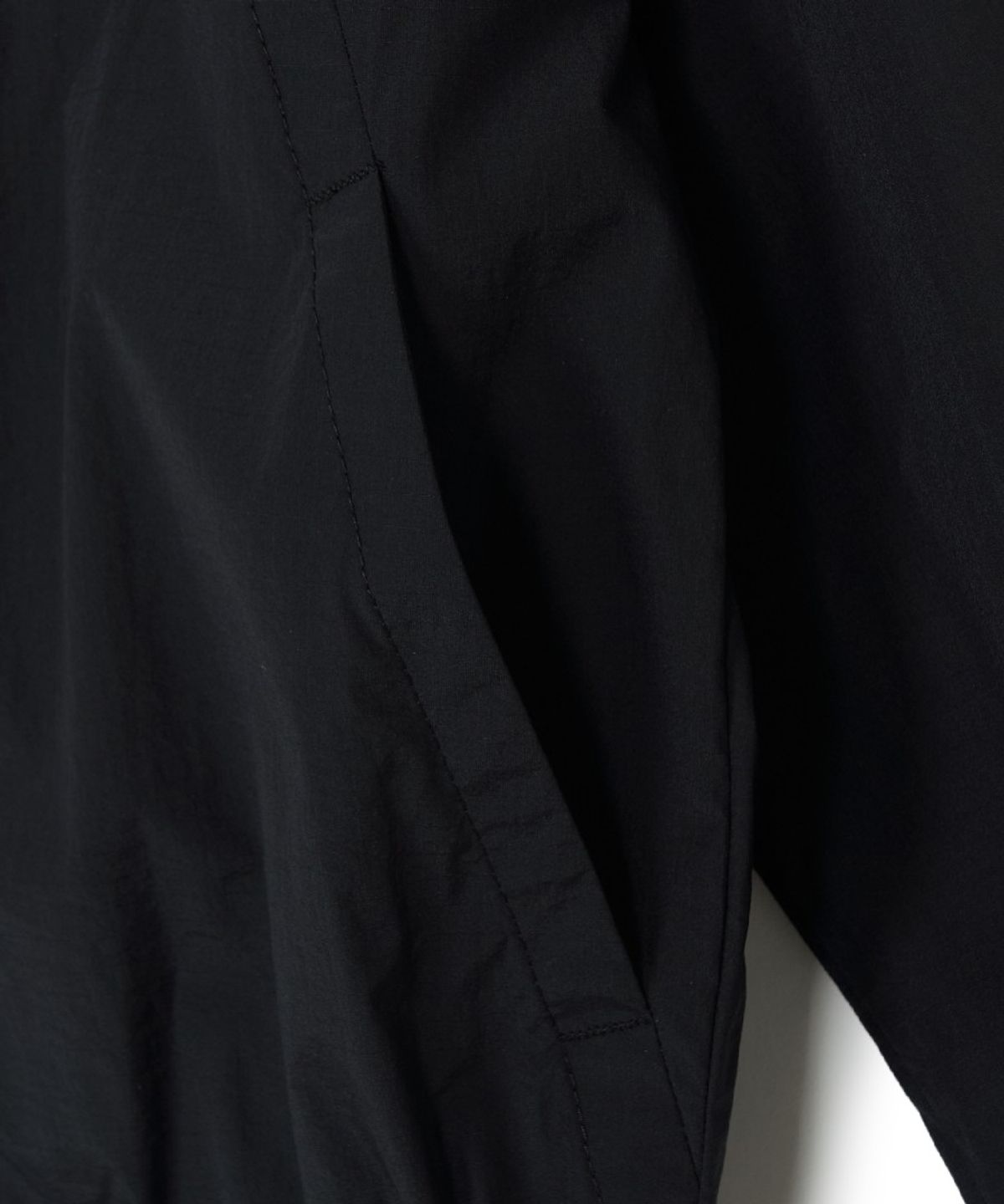 엠엘비 키즈(MLB KIDS) 스트릿 메가 립스탑 초경량 바람막이 NY (Black)