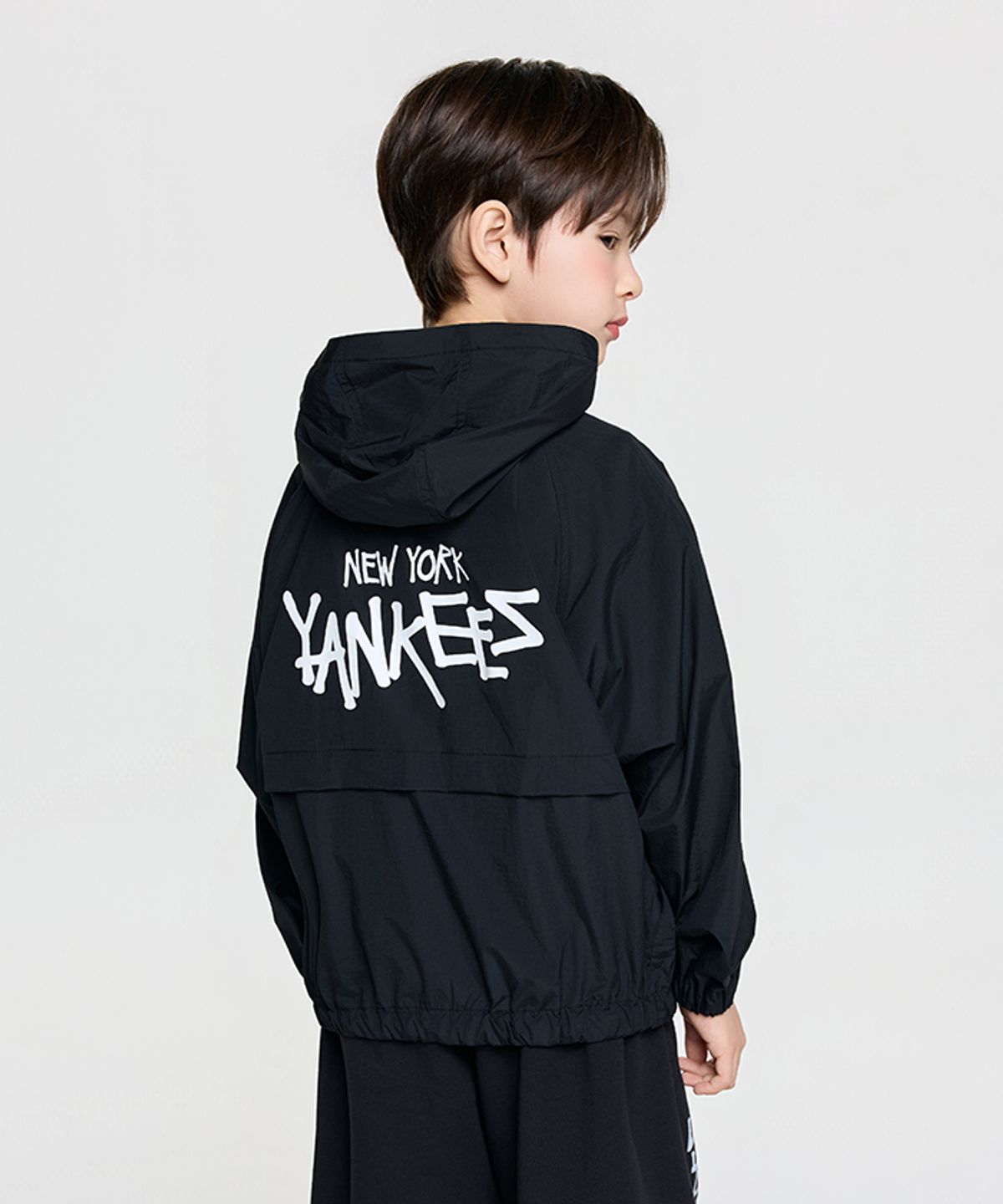 엠엘비 키즈(MLB KIDS) 스트릿 메가 립스탑 초경량 바람막이 NY (Black)