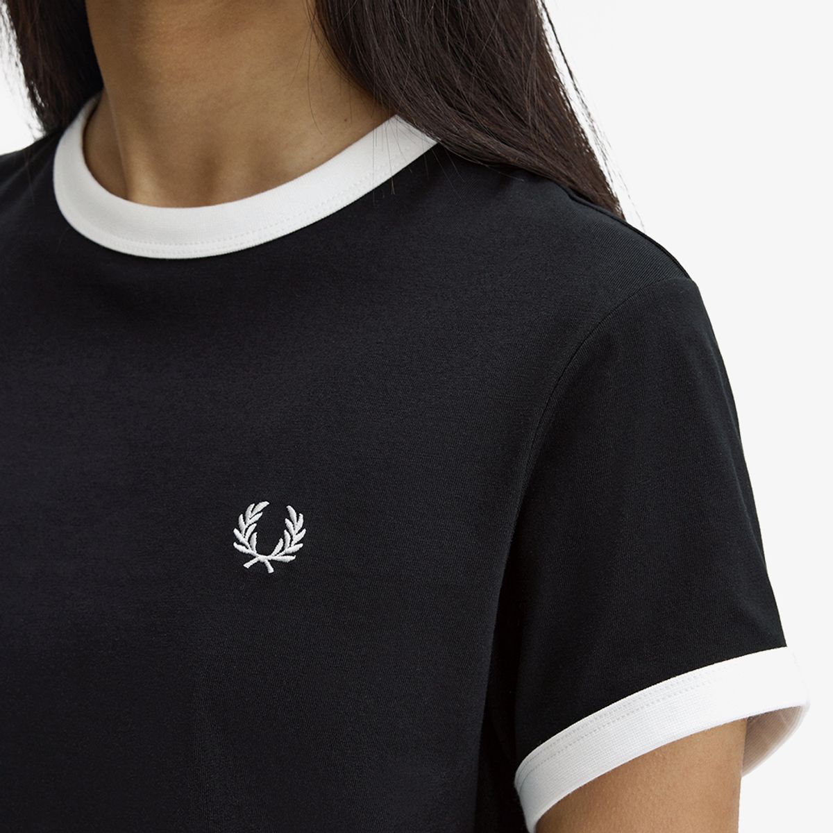 프레드페리(FRED PERRY) [womens] 크롭 링어 티셔츠 - 블랙 AFPF2619163-102