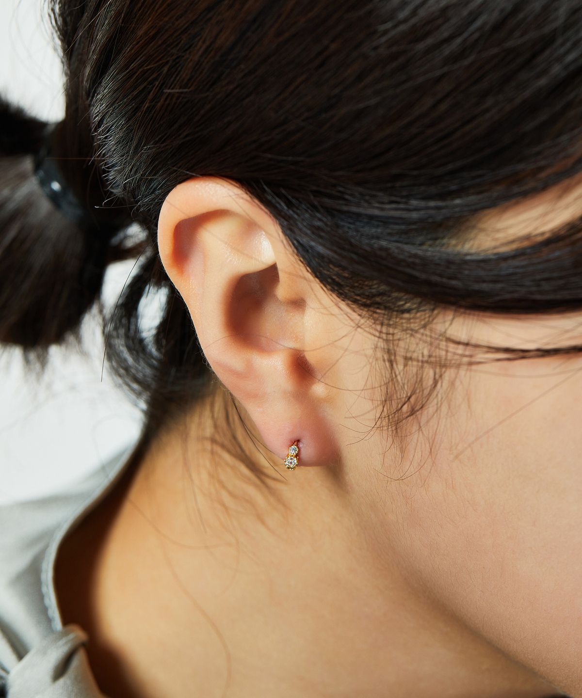 엘렌쥬얼리(HELENE JEWELRY) 14K 트루아 큐빅 원터치 금 귀걸이